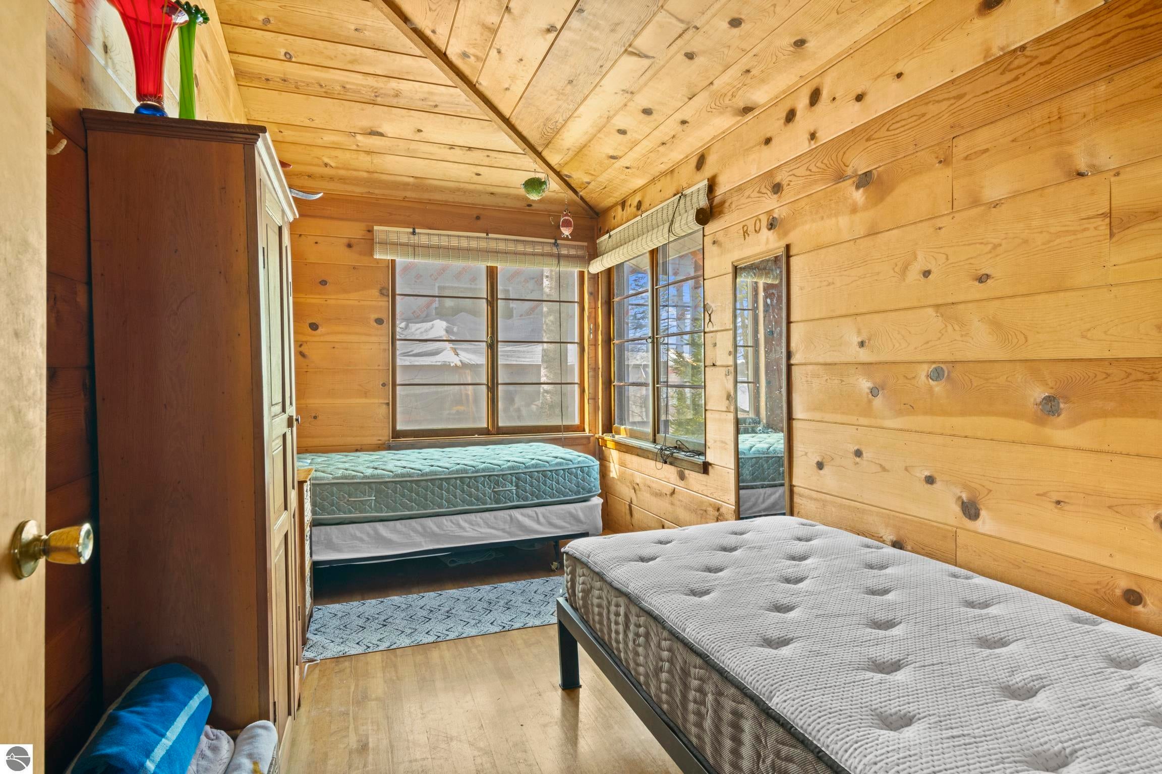 Rapid City, Michigan, 49676, United States, 4 Bedrooms Bedrooms, ,1 BathroomBathrooms,Residential,Active,1756383