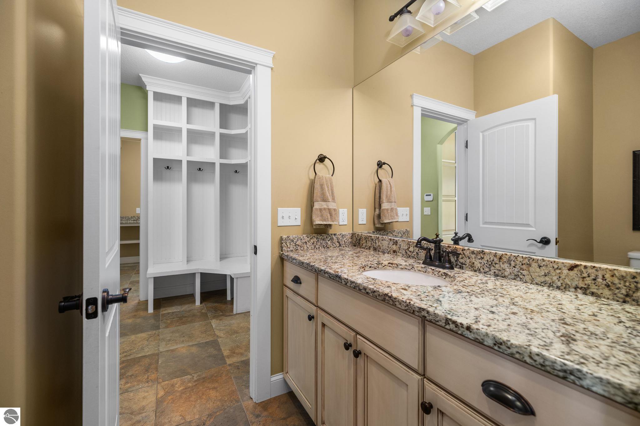 Traverse City, Michigan, 49685, United States, 6 Bedrooms Bedrooms, ,5 BathroomsBathrooms,Residential,Active,2007994