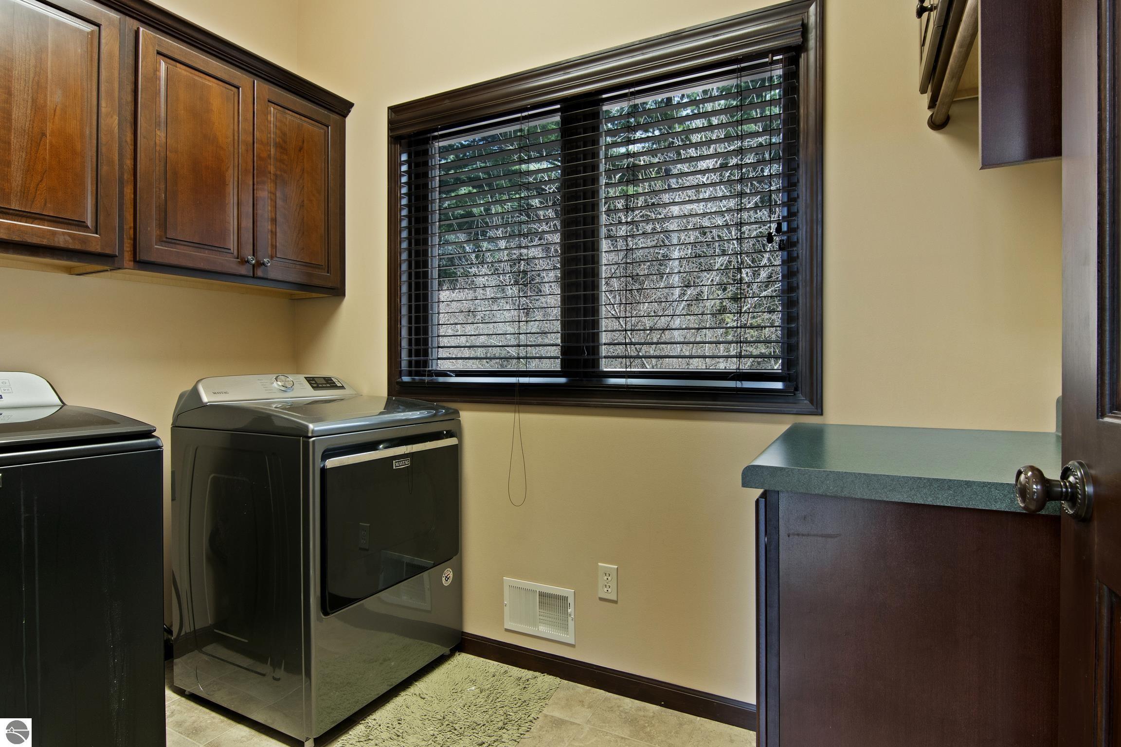 Alden, Michigan, 49612, United States, 3 Bedrooms Bedrooms, ,3 BathroomsBathrooms,Residential,Active,1761651