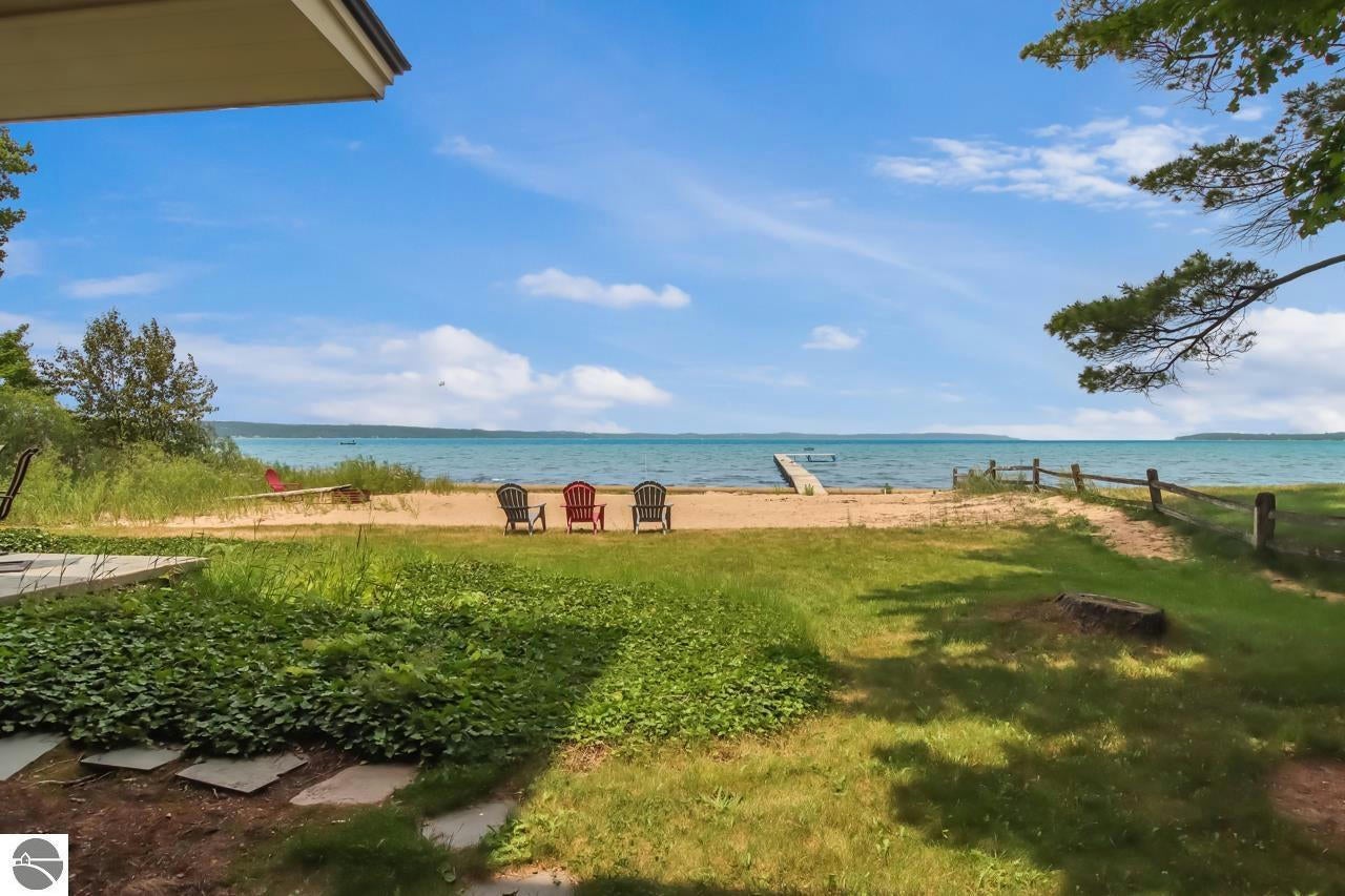 Traverse City, Michigan, 49686, United States, ,4 BathroomsBathrooms,Residential,Active,1769865