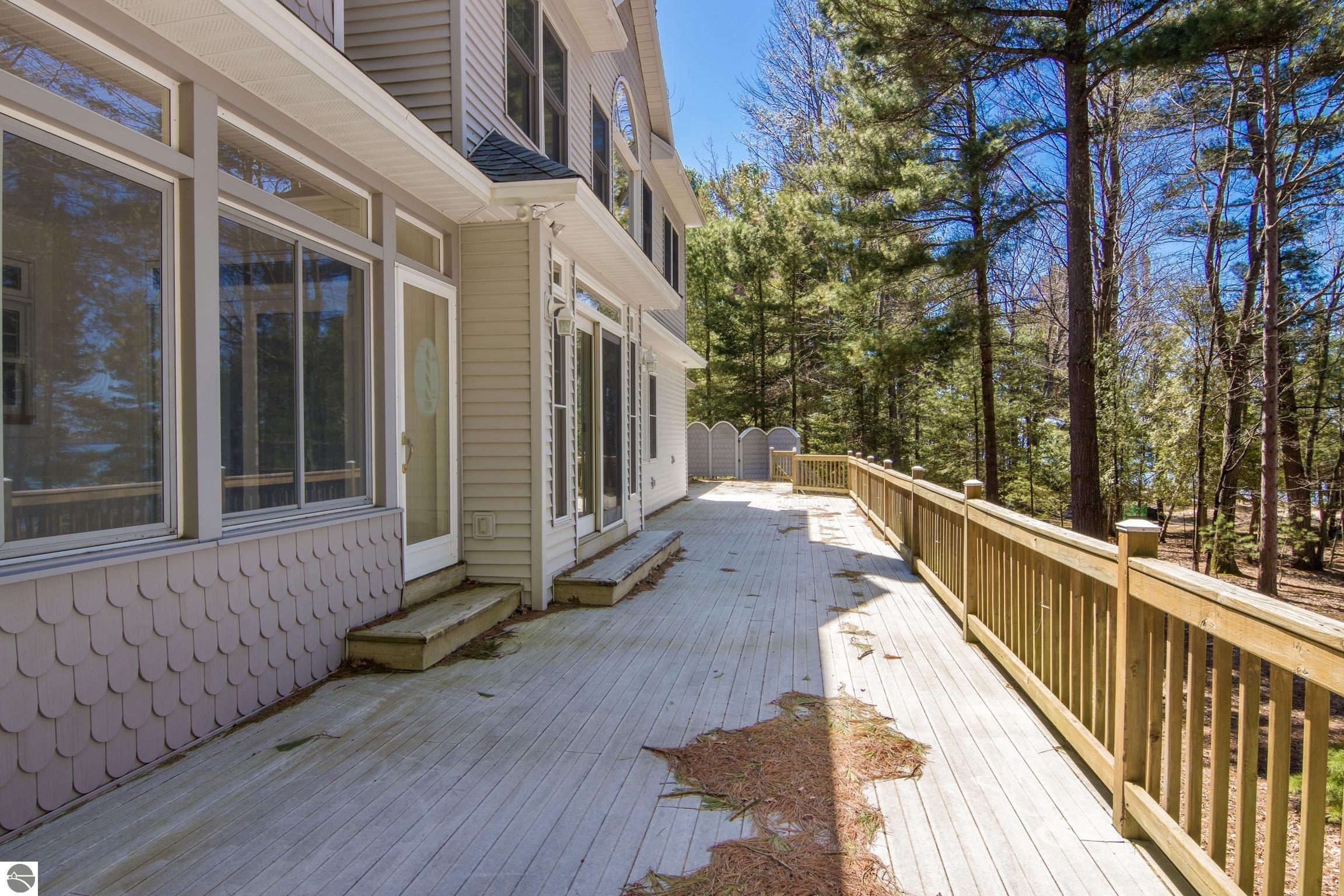 Kewadin, Michigan, 49648, United States, 5 Bedrooms Bedrooms, ,6 BathroomsBathrooms,Residential,Active,2032911