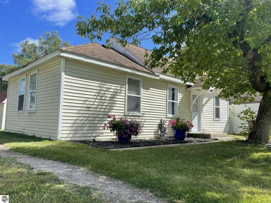 206 N ADAMS ST, MT PLEASANT, MI 48858 - Image 1