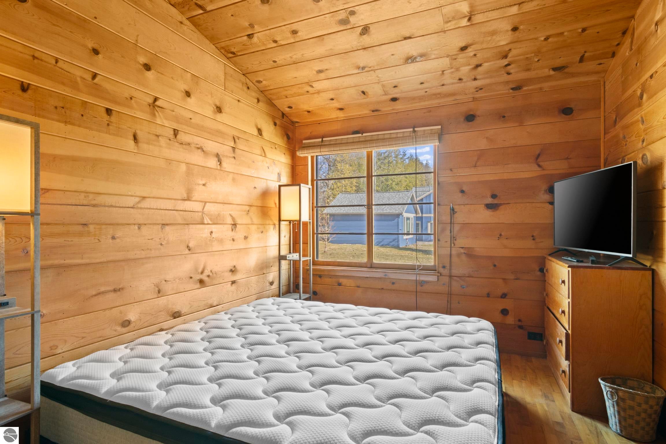 Rapid City, Michigan, 49676, United States, 4 Bedrooms Bedrooms, ,1 BathroomBathrooms,Residential,Active,1756383