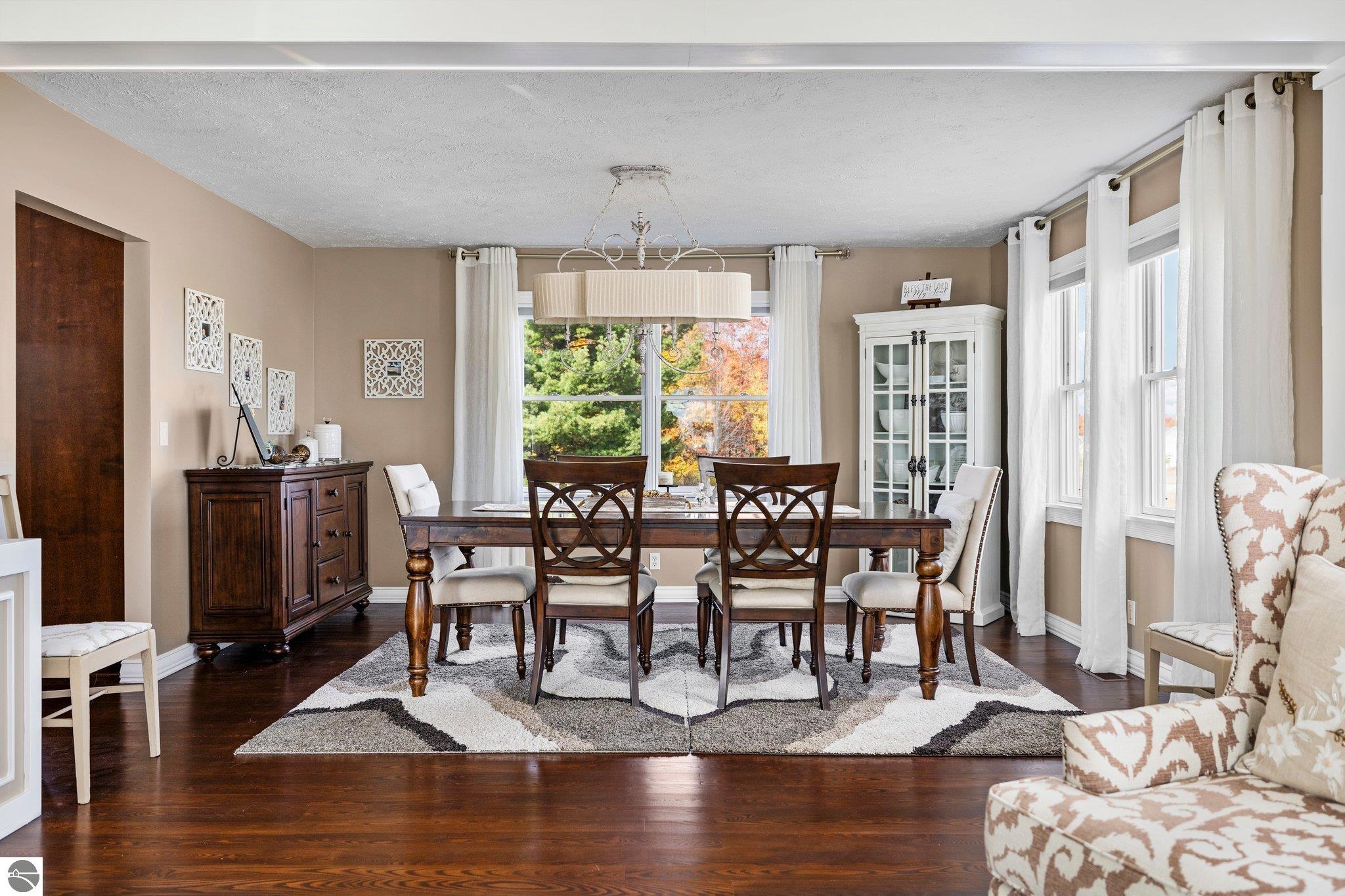 Traverse City, Michigan, 49684, United States, ,5 BathroomsBathrooms,Residential,Active,1831839