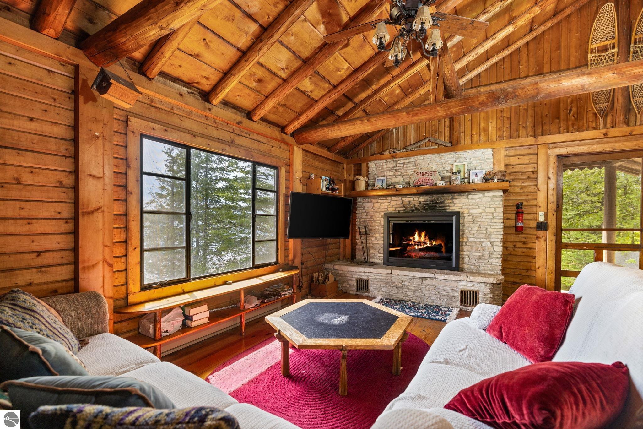 De Tour Village, Michigan, 49725, United States, 3 Bedrooms Bedrooms, ,1 BathroomBathrooms,Residential,Active,1863306