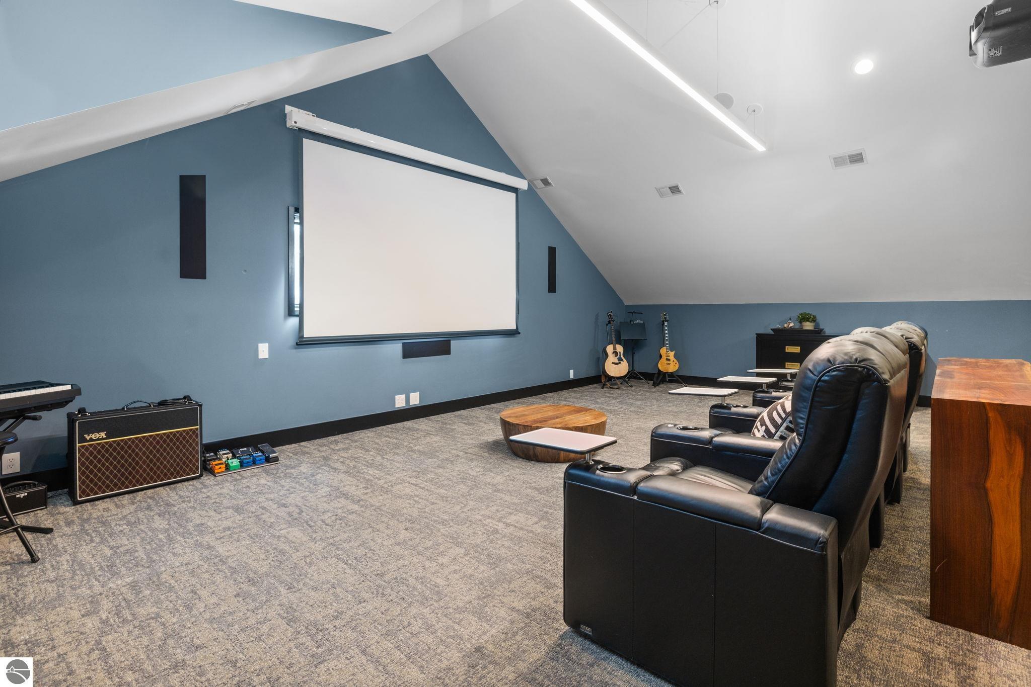 Northport, Michigan, 49670, United States, 3 Bedrooms Bedrooms, ,4 BathroomsBathrooms,Residential,Active,1843407