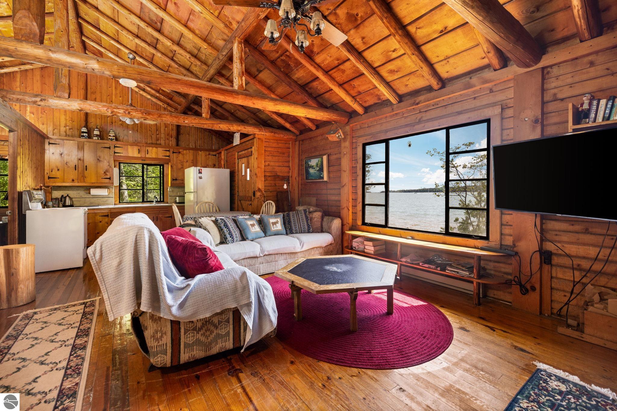 De Tour Village, Michigan, 49725, United States, 3 Bedrooms Bedrooms, ,1 BathroomBathrooms,Residential,Active,1863306