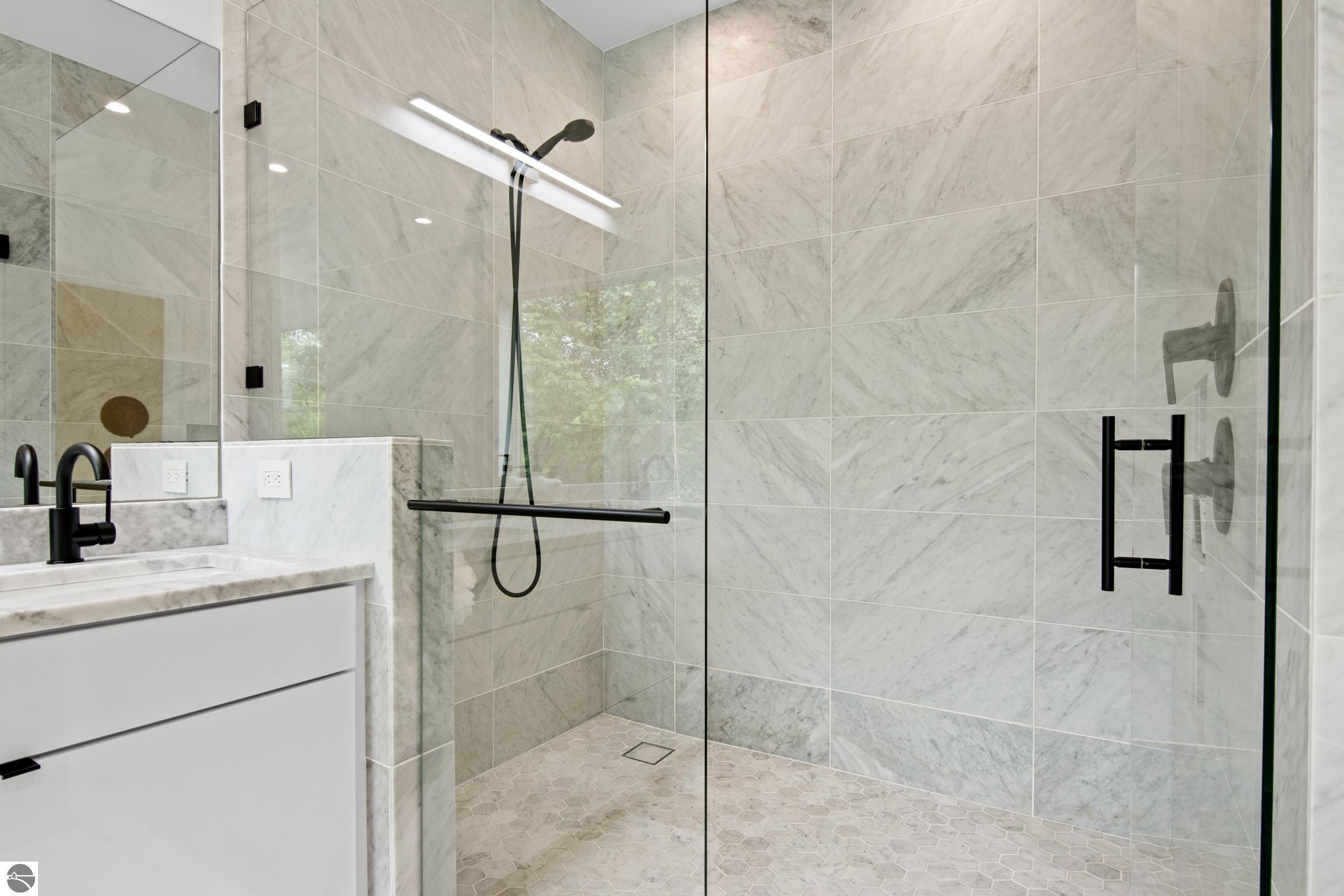 Williamsburg, Michigan, 49690, United States, 3 Bedrooms Bedrooms, ,3 BathroomsBathrooms,Residential,Active,1871591