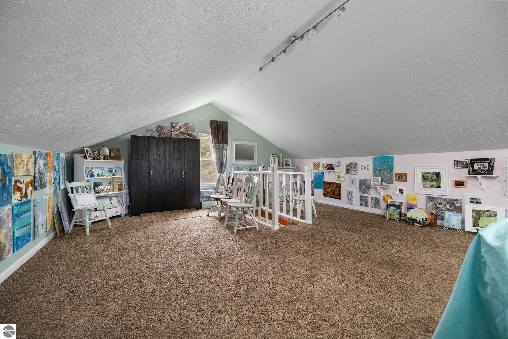 Traverse City, Michigan, 49684, United States, ,5 BathroomsBathrooms,Residential,Active,1831839