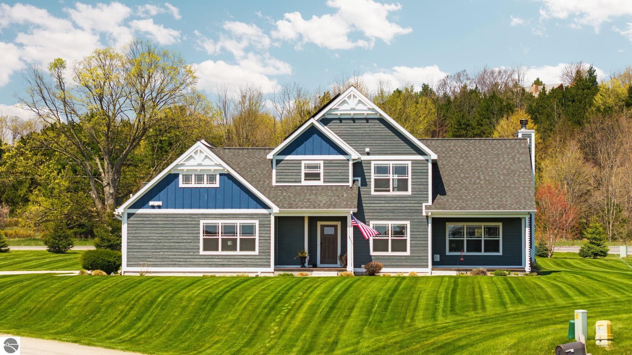 Traverse City, Michigan, 49686, United States, 4 Bedrooms Bedrooms, ,3 BathroomsBathrooms,Residential,Active,2045716