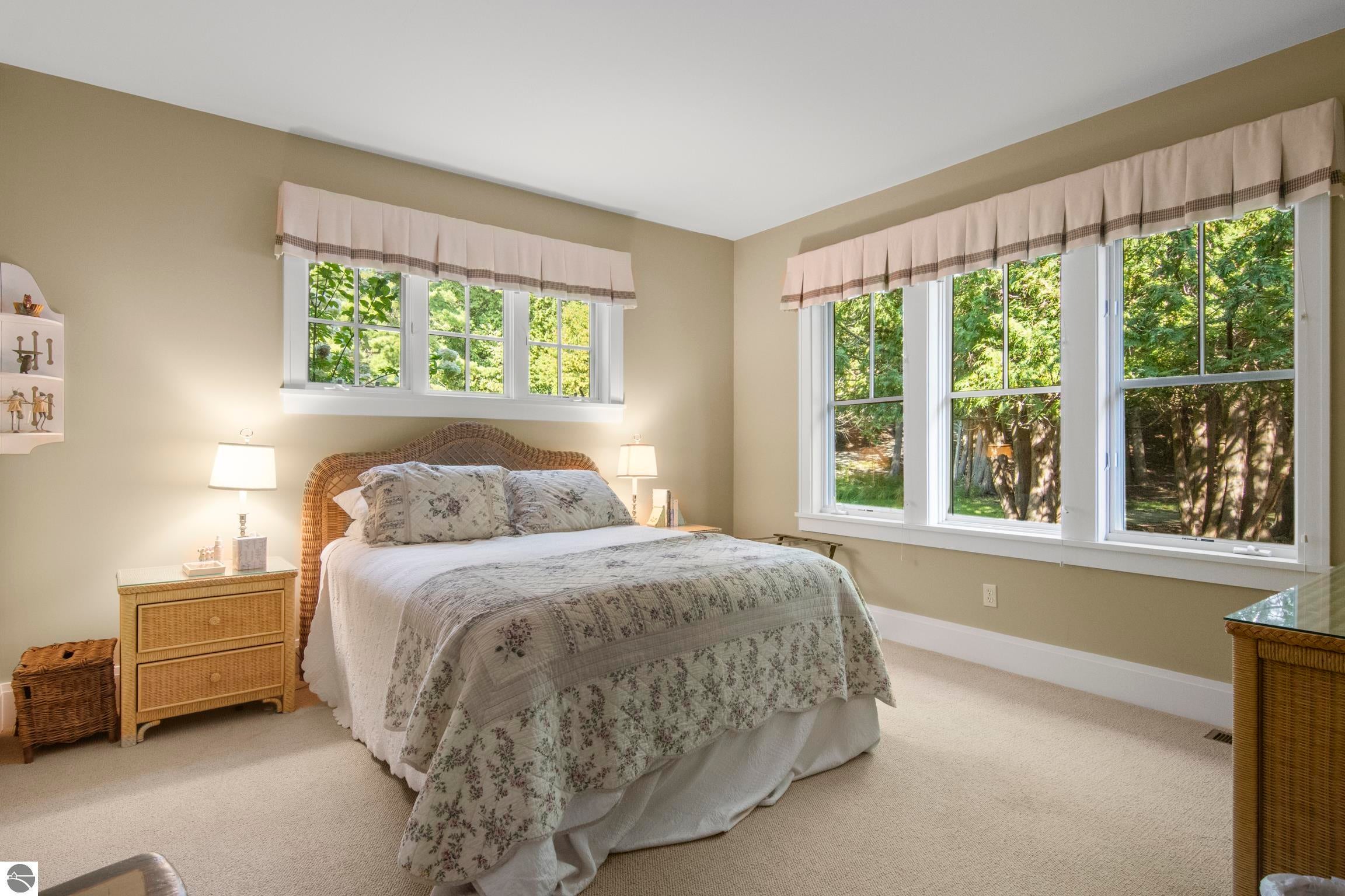 Rapid City, Michigan, 49676, United States, 5 Bedrooms Bedrooms, ,5 BathroomsBathrooms,Residential,Active,1945320