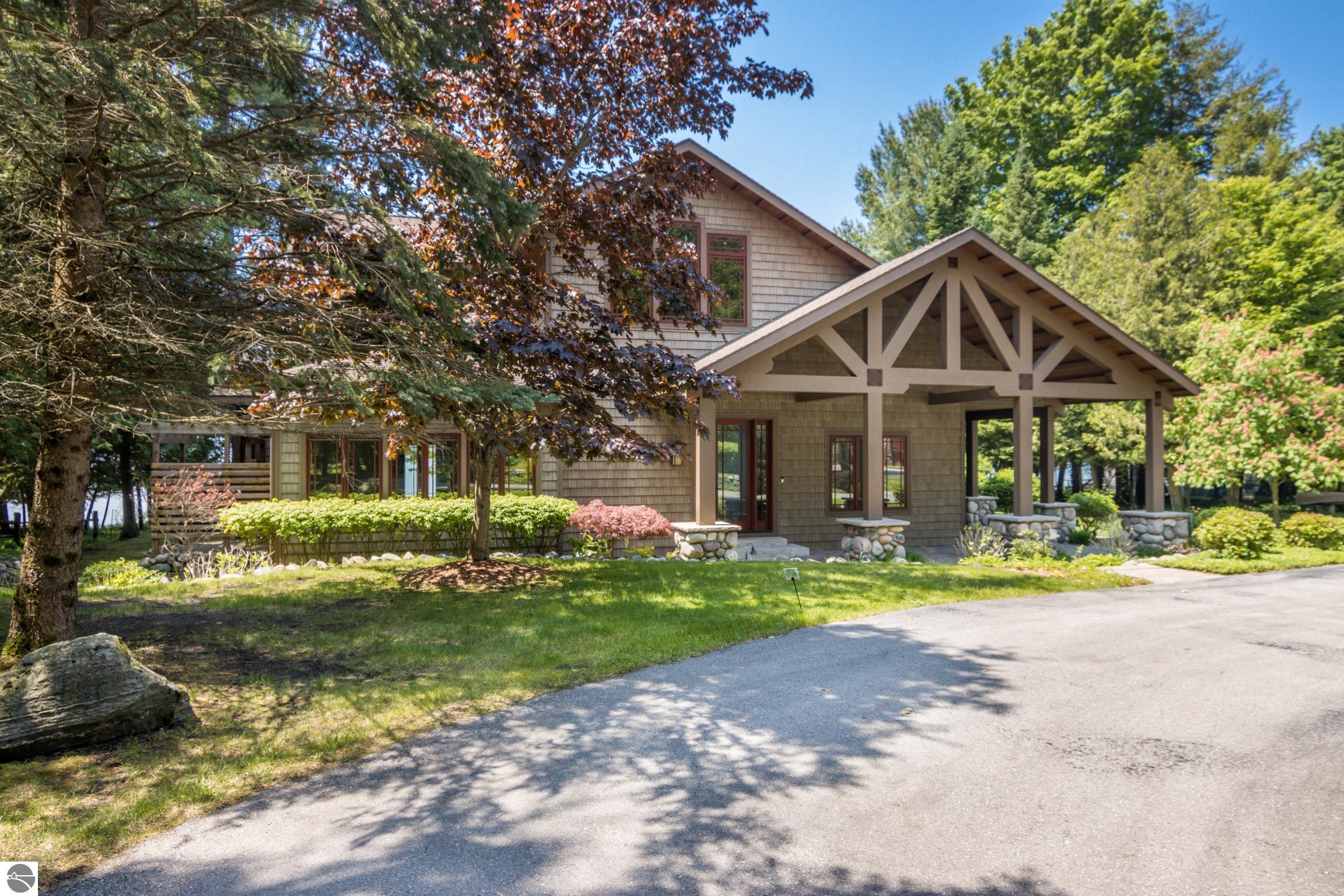 Central Lake, Michigan, 49622, United States, 4 Bedrooms Bedrooms, ,6 BathroomsBathrooms,Residential,Active,1843902