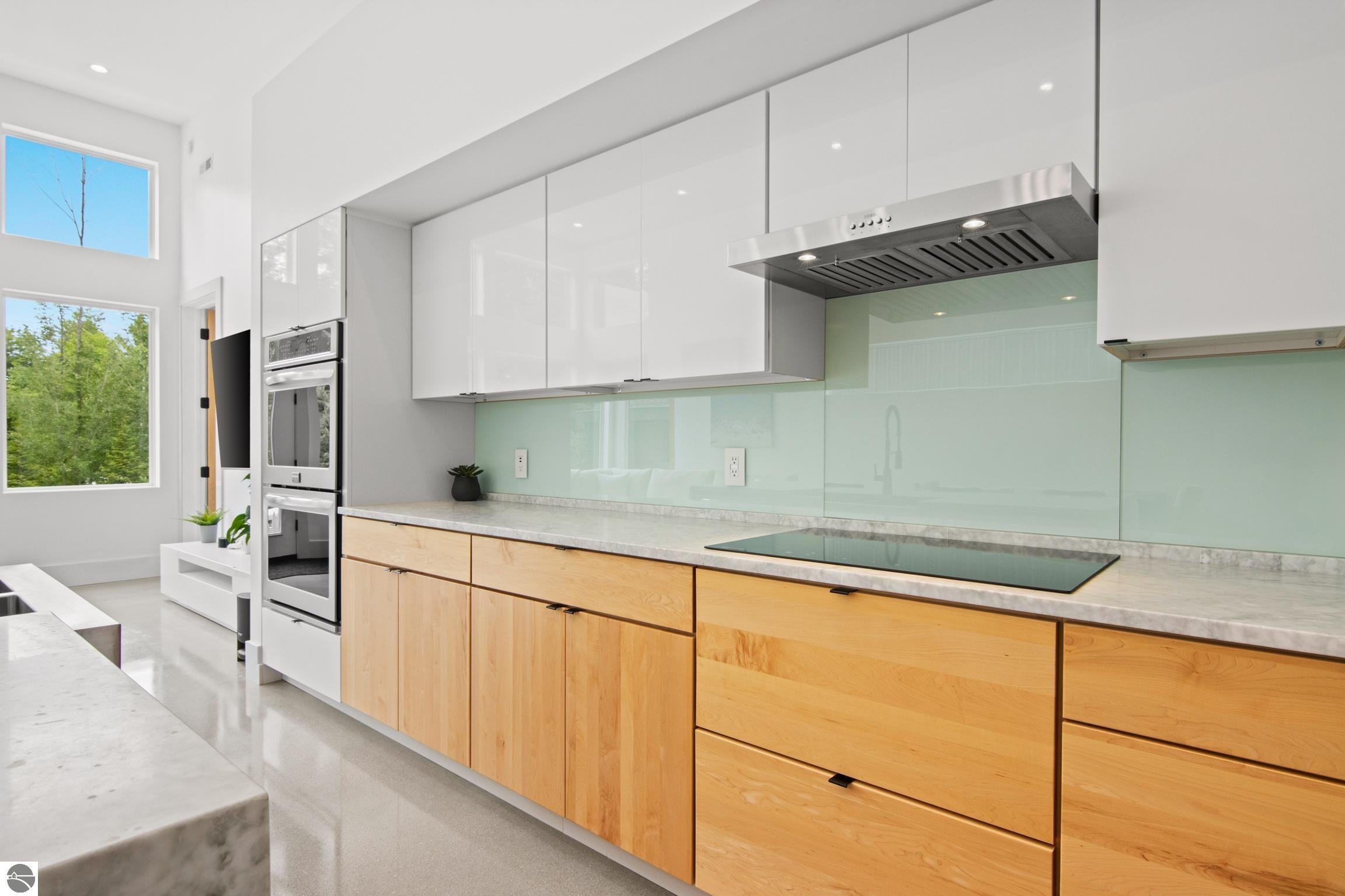 Williamsburg, Michigan, 49690, United States, 3 Bedrooms Bedrooms, ,3 BathroomsBathrooms,Residential,Active,1871591