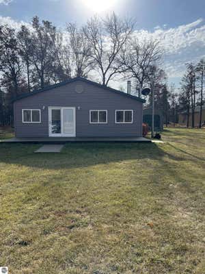 10490 HUNTER LAKE RD, ROSCOMMON, MI 48653 - Image 1