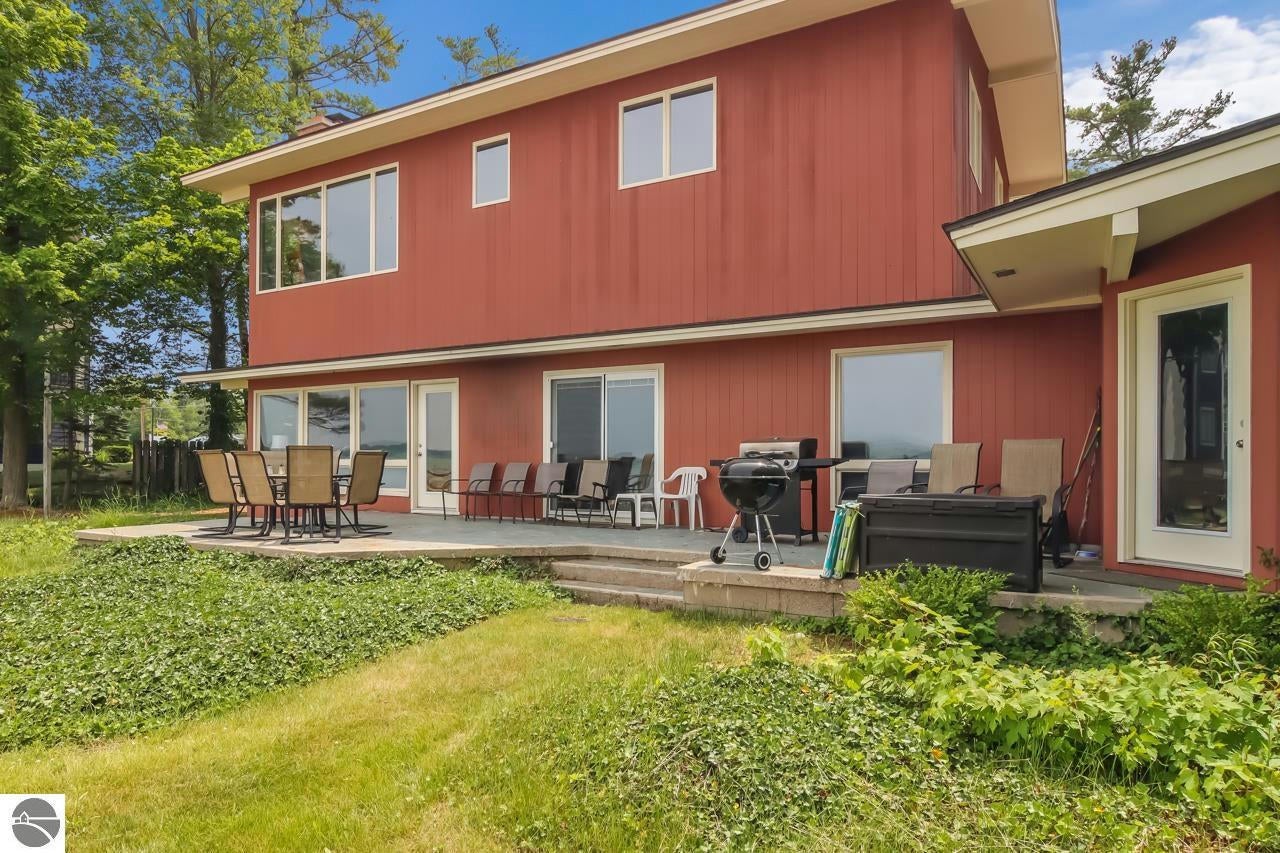 Traverse City, Michigan, 49686, United States, ,4 BathroomsBathrooms,Residential,Active,1769865