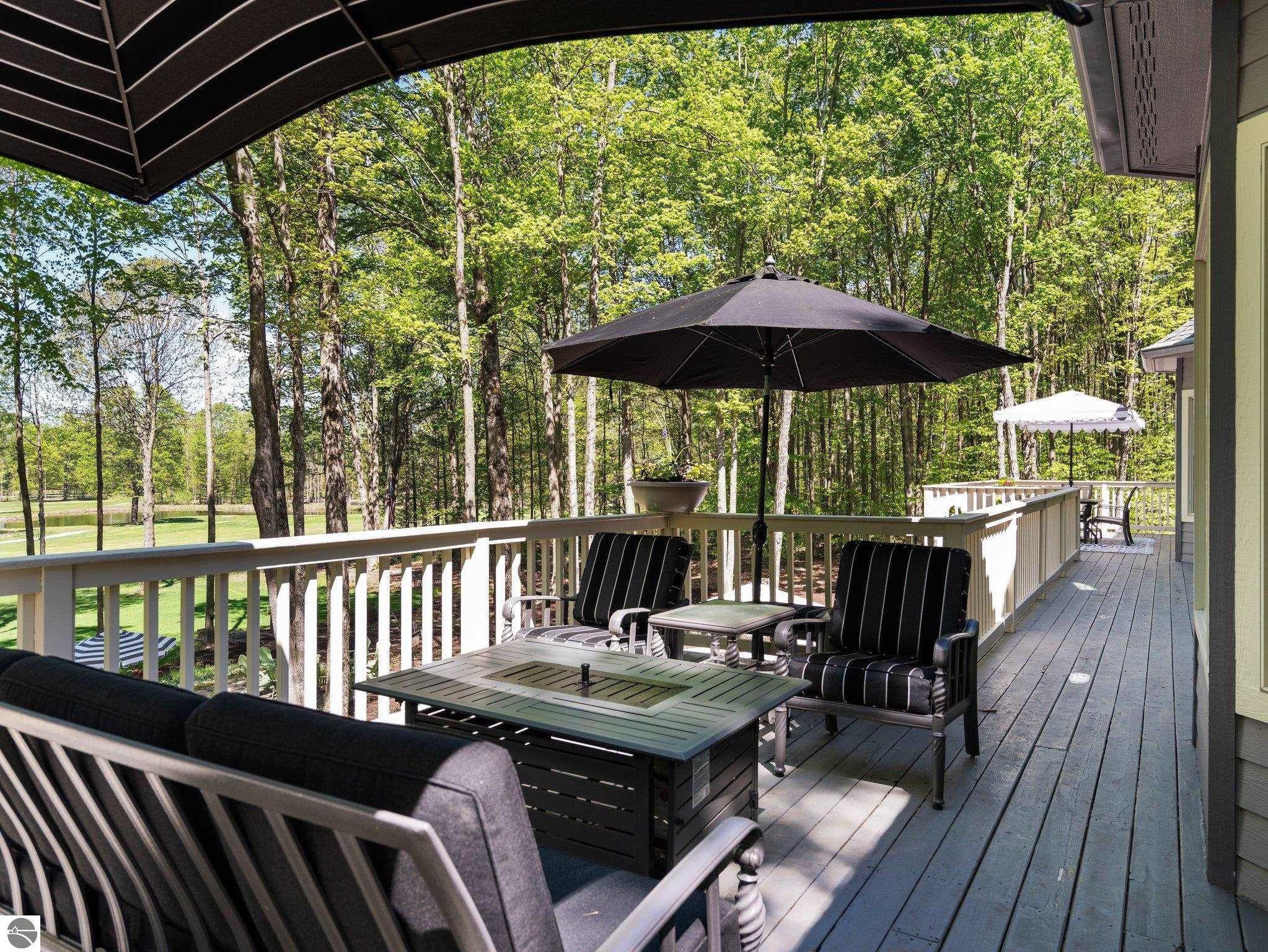 Thompsonville, Michigan, 49683, United States, 5 Bedrooms Bedrooms, ,6 BathroomsBathrooms,Residential,Active,1820794