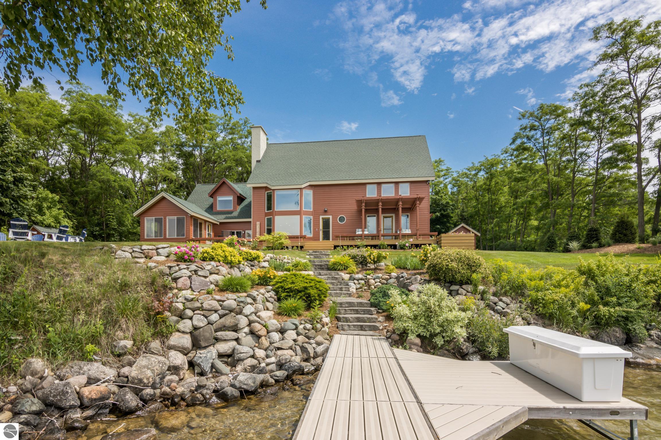 Alden, Michigan, 49612, United States, 4 Bedrooms Bedrooms, ,4 BathroomsBathrooms,Residential,Active,1876862