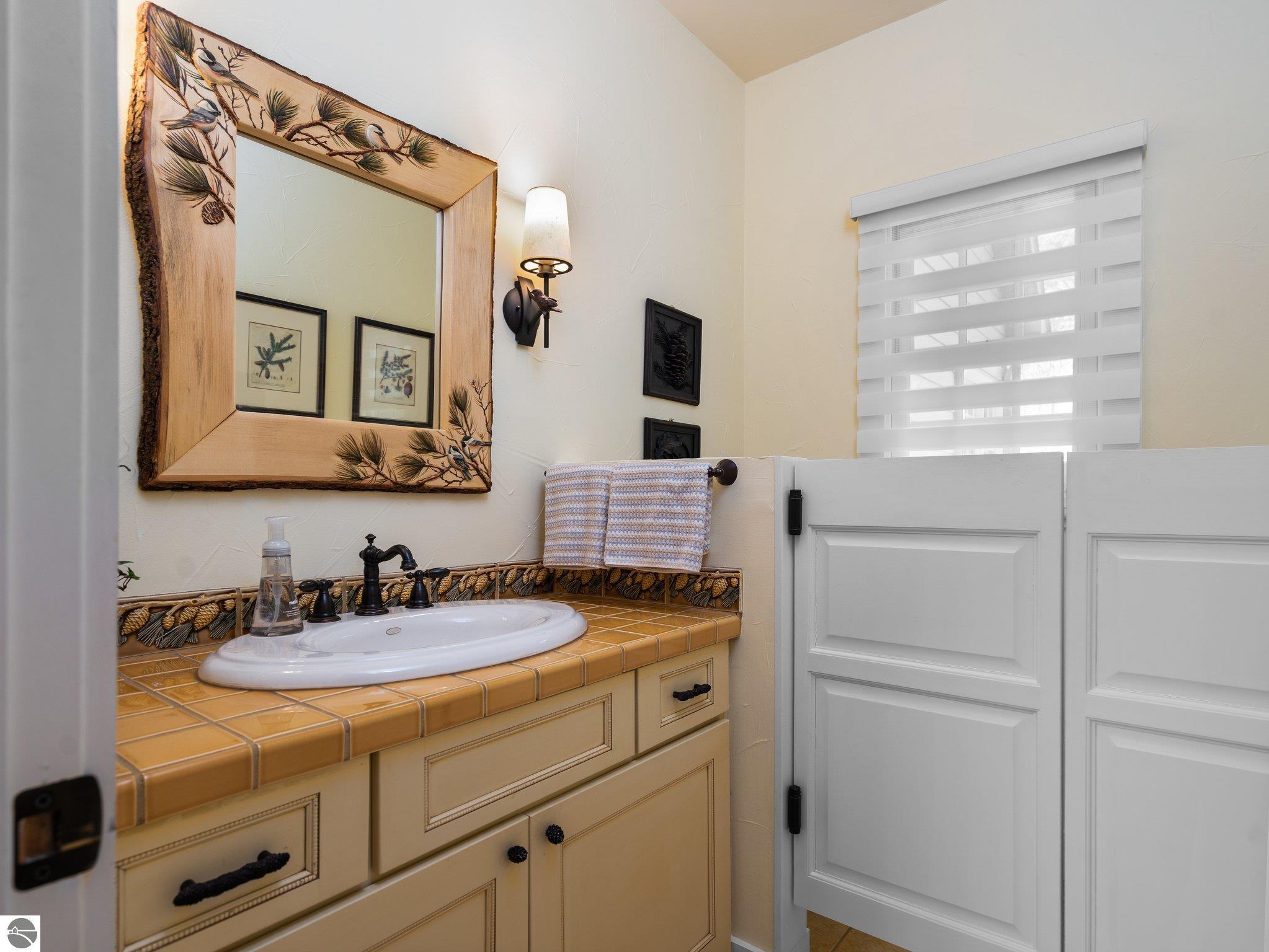 Thompsonville, Michigan, 49683, United States, 5 Bedrooms Bedrooms, ,6 BathroomsBathrooms,Residential,Active,1820794