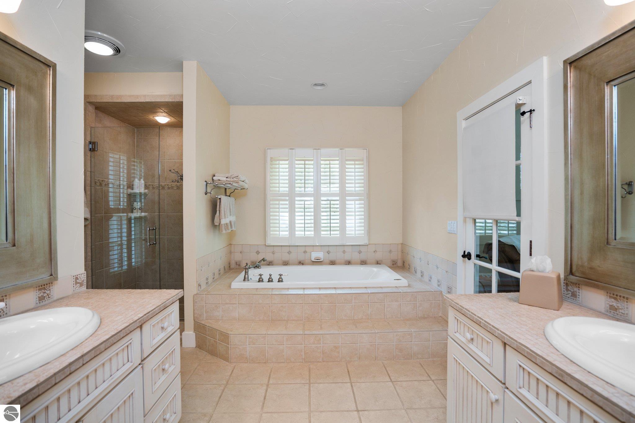 Thompsonville, Michigan, 49683, United States, 5 Bedrooms Bedrooms, ,6 BathroomsBathrooms,Residential,Active,1820794