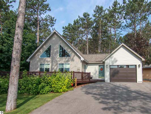 7982 WASHTENAW DR, THOMPSONVILLE, MI 49683 - Image 1