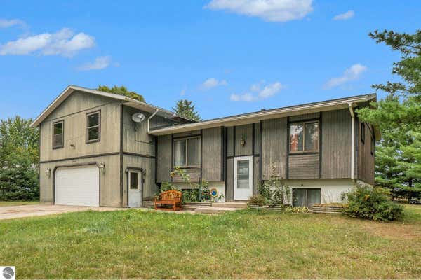 5862 GOODRICK RD, TRAVERSE CITY, MI 49684 - Image 1