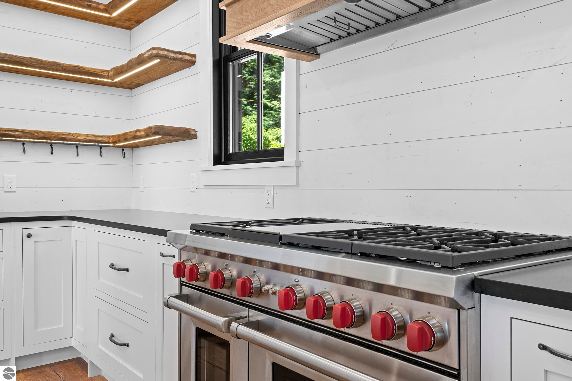 Central Lake, Michigan, 49622, United States, 3 Bedrooms Bedrooms, ,4 BathroomsBathrooms,Residential,Active,1871658