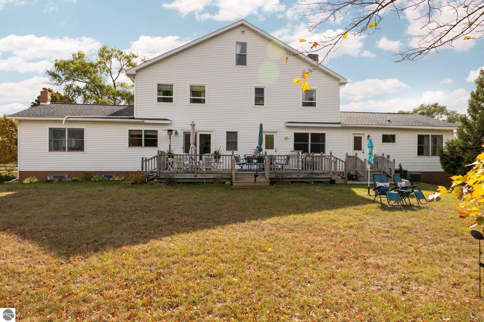 Traverse City, Michigan, 49684, United States, ,5 BathroomsBathrooms,Residential,Active,1831839