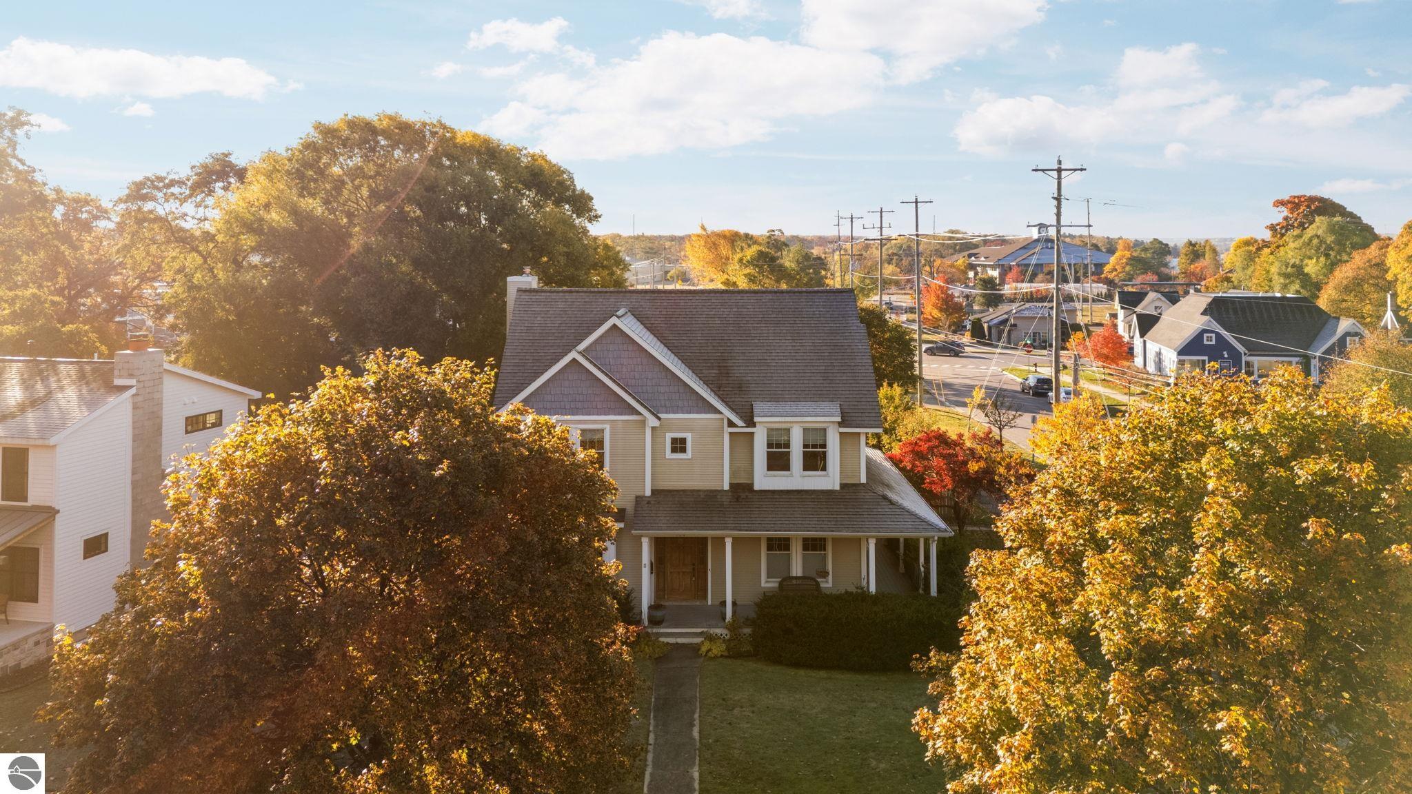 Traverse City, Michigan, 49686, United States, 4 Bedrooms Bedrooms, ,4 BathroomsBathrooms,Residential,Active,1990613