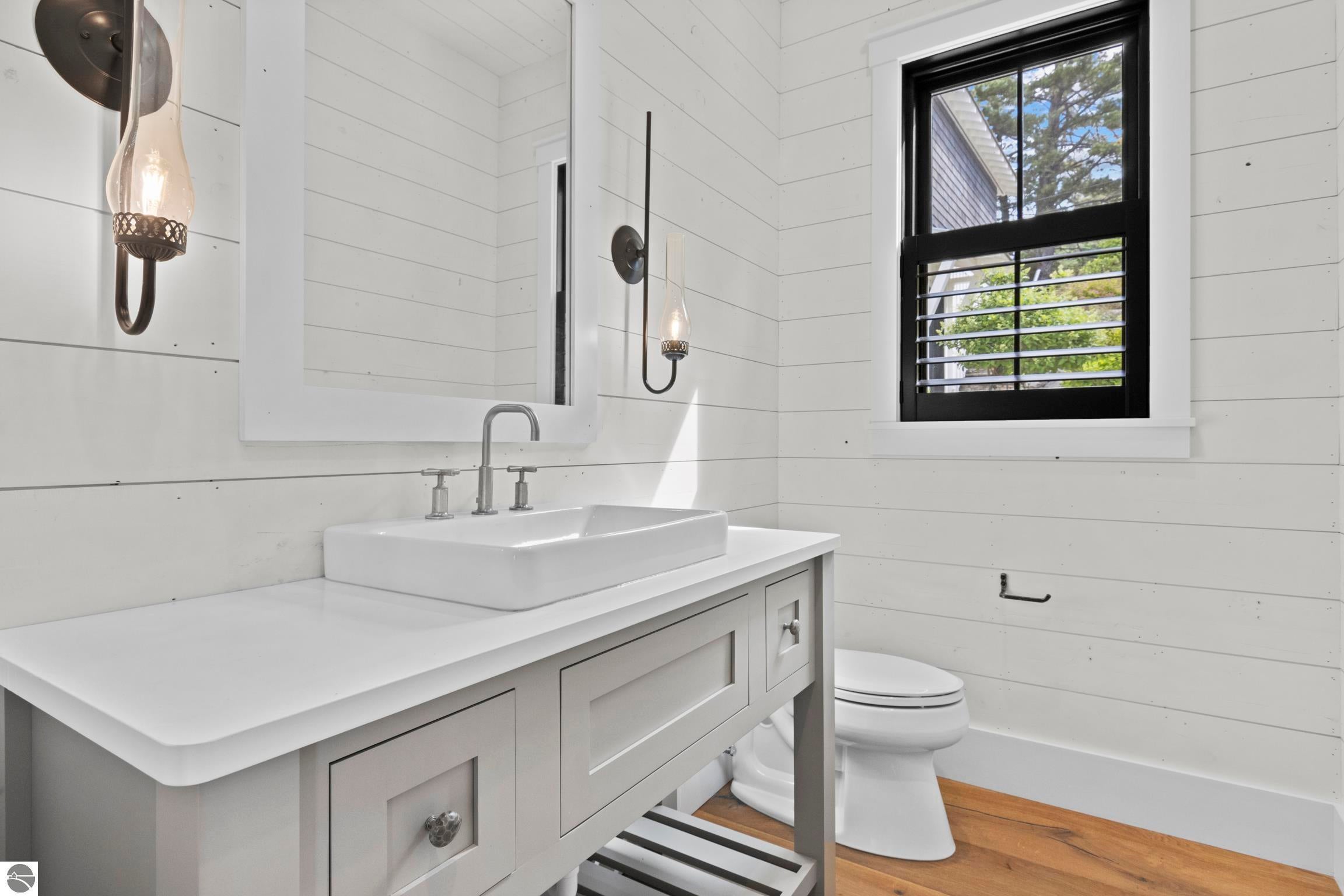 Central Lake, Michigan, 49622, United States, 3 Bedrooms Bedrooms, ,4 BathroomsBathrooms,Residential,Active,1871658