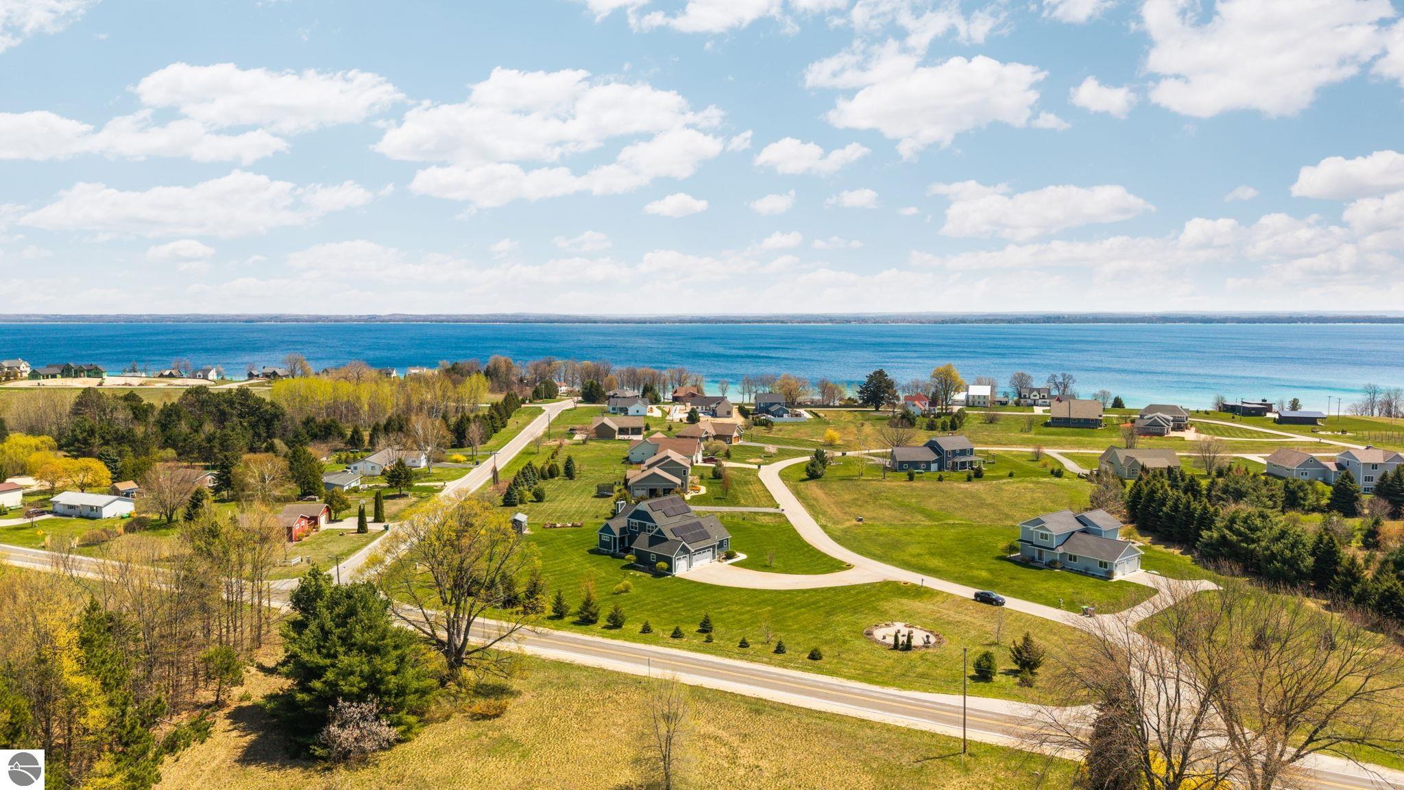Traverse City, Michigan, 49686, United States, 4 Bedrooms Bedrooms, ,3 BathroomsBathrooms,Residential,Active,2045716