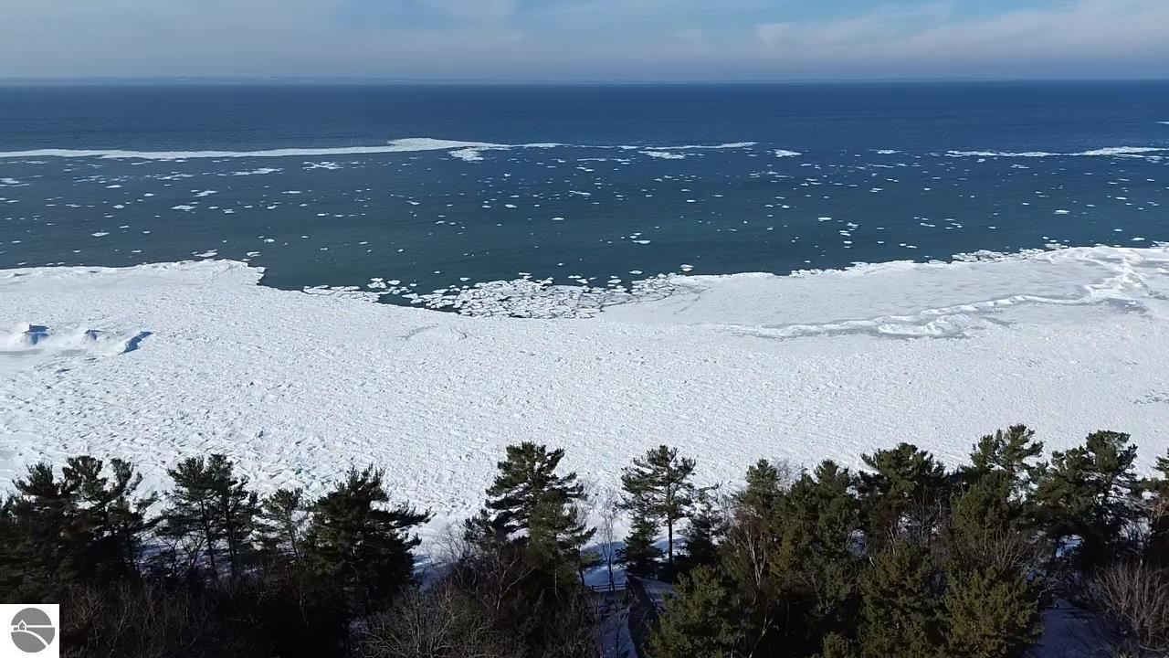 Kewadin, Michigan, 49648, United States, 5 Bedrooms Bedrooms, ,2 BathroomsBathrooms,Residential,Active,2009166