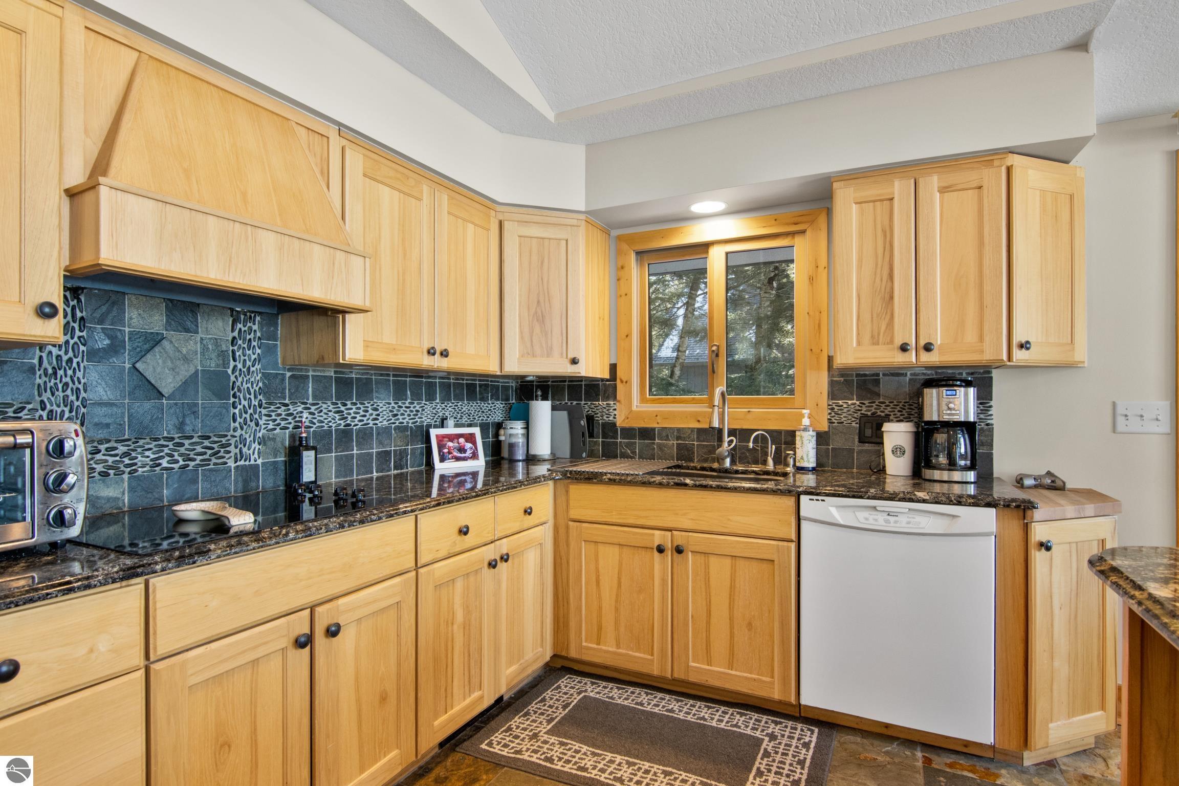 Kewadin, Michigan, 49648, United States, 5 Bedrooms Bedrooms, ,2 BathroomsBathrooms,Residential,Active,2009166