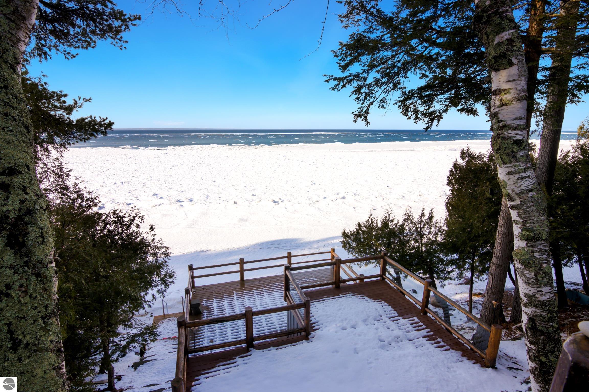 Kewadin, Michigan, 49648, United States, 5 Bedrooms Bedrooms, ,2 BathroomsBathrooms,Residential,Active,2009166