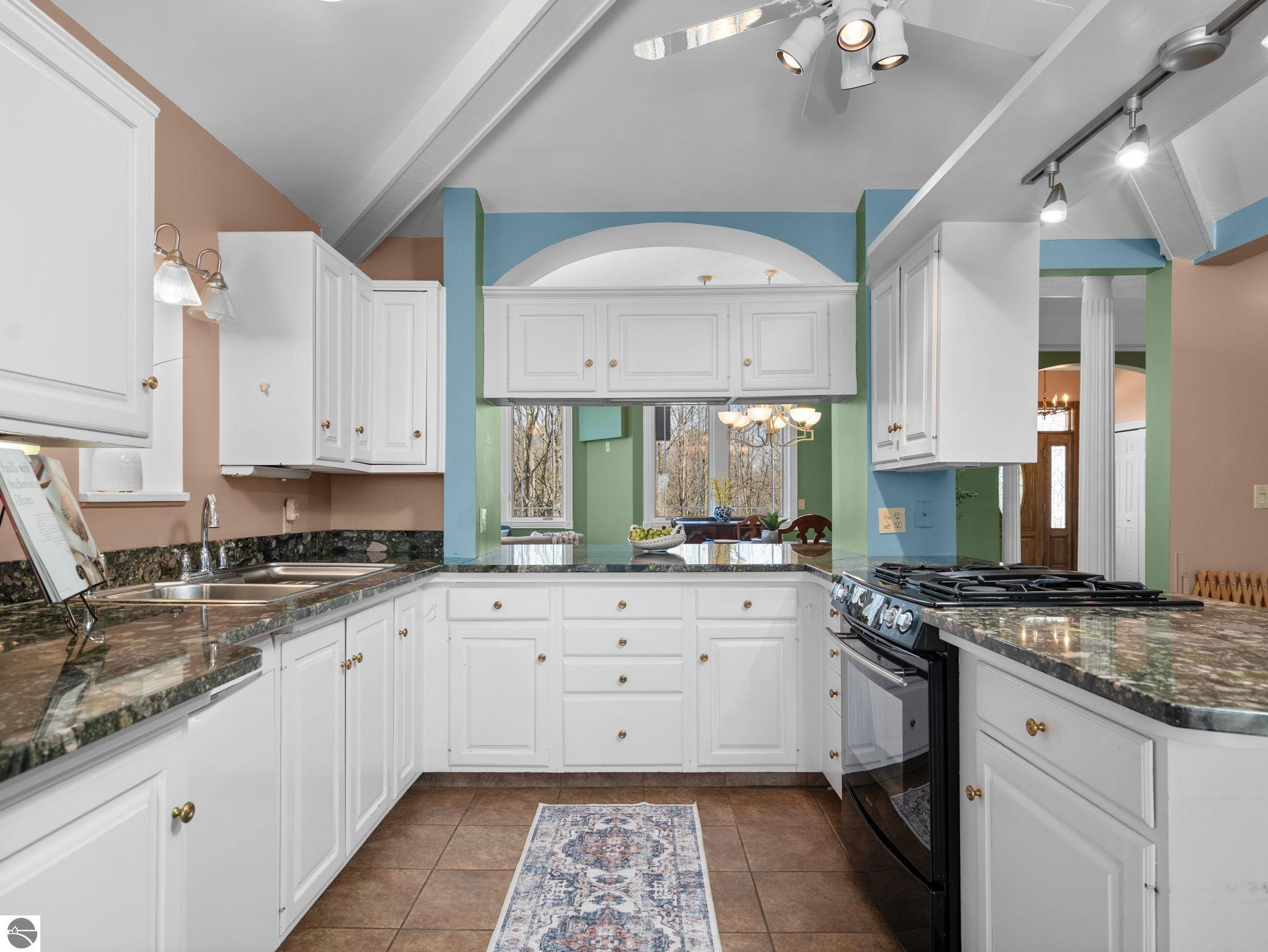 Traverse City, Michigan, 49684, United States, 5 Bedrooms Bedrooms, ,4 BathroomsBathrooms,Residential,Active,2043274
