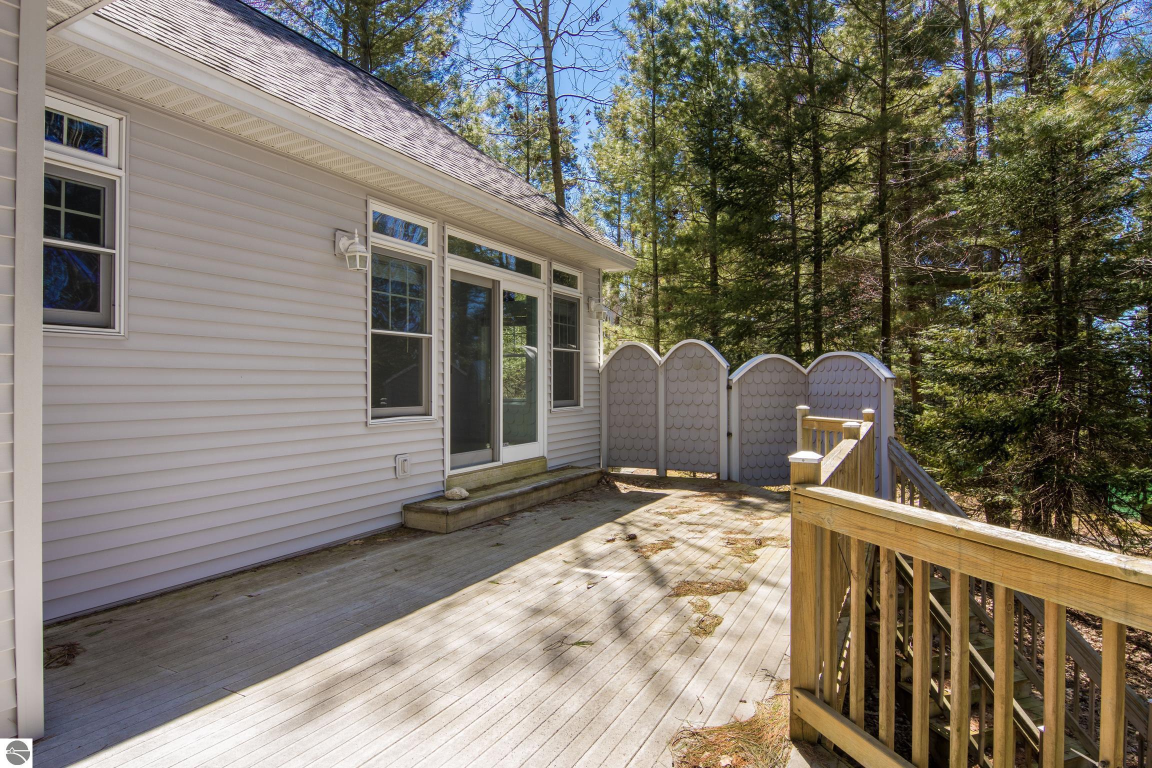 Kewadin, Michigan, 49648, United States, 5 Bedrooms Bedrooms, ,6 BathroomsBathrooms,Residential,Active,2032911