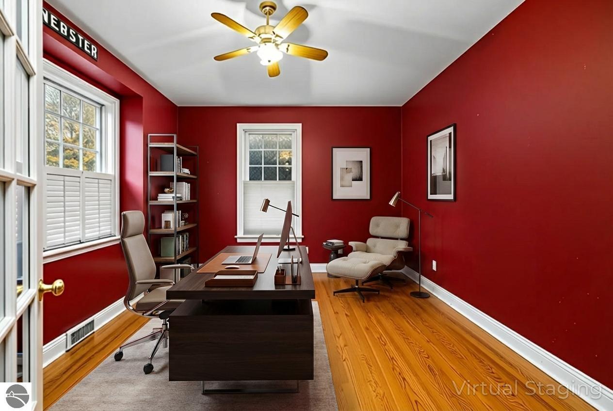 Traverse City, Michigan, 49686, United States, 4 Bedrooms Bedrooms, ,4 BathroomsBathrooms,Residential,Active,1990613