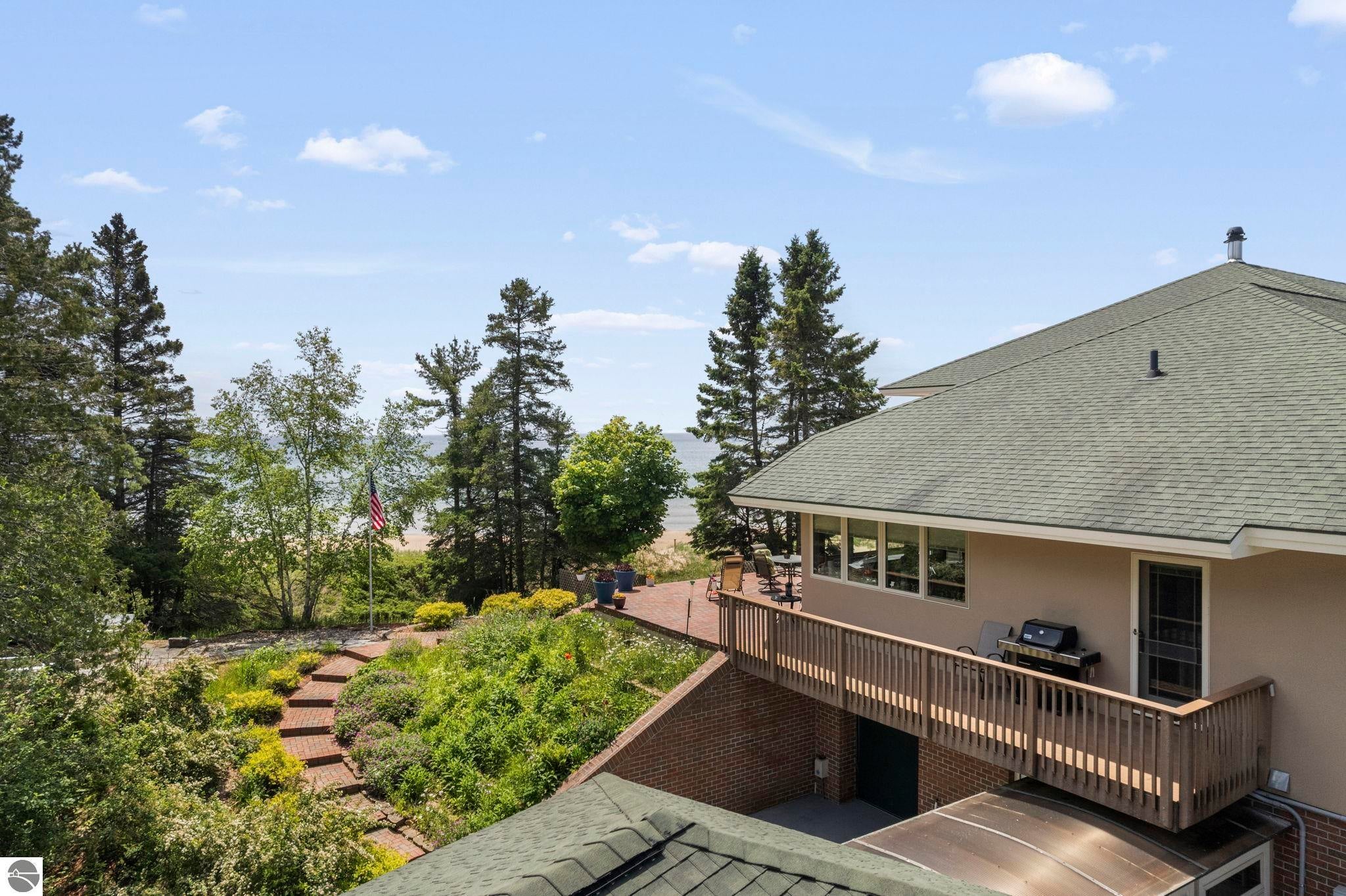 Manistique, Michigan, 49854, United States, 5 Bedrooms Bedrooms, ,5 BathroomsBathrooms,Residential,Active,1778718