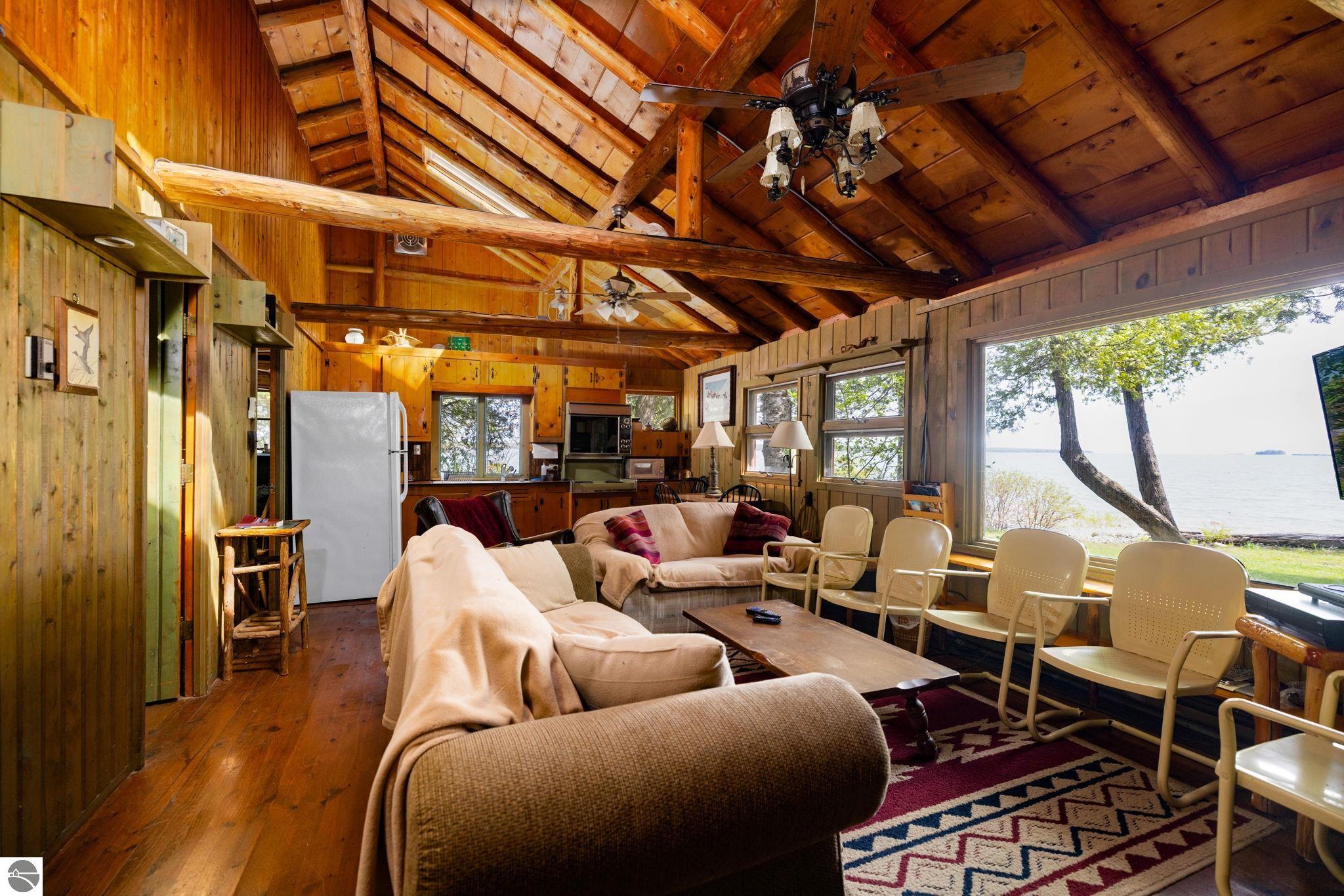 De Tour Village, Michigan, 49725, United States, 3 Bedrooms Bedrooms, ,1 BathroomBathrooms,Residential,Active,1863306