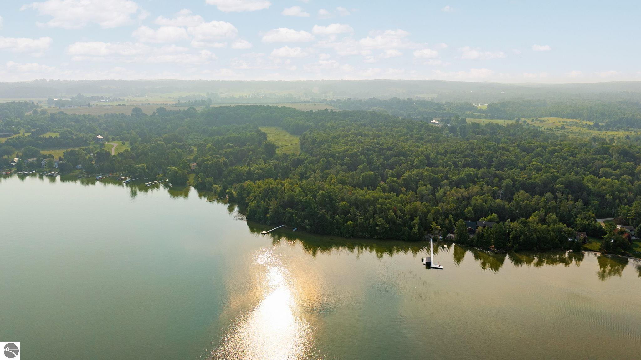 Traverse City, Michigan, 49684, United States, 4 Bedrooms Bedrooms, ,3 BathroomsBathrooms,Residential,Active,1909642 Traverse City, Michigan, 49684, United States, 4 Bedrooms Bedrooms, ,3 BathroomsBathrooms,Residential,Active,1909642