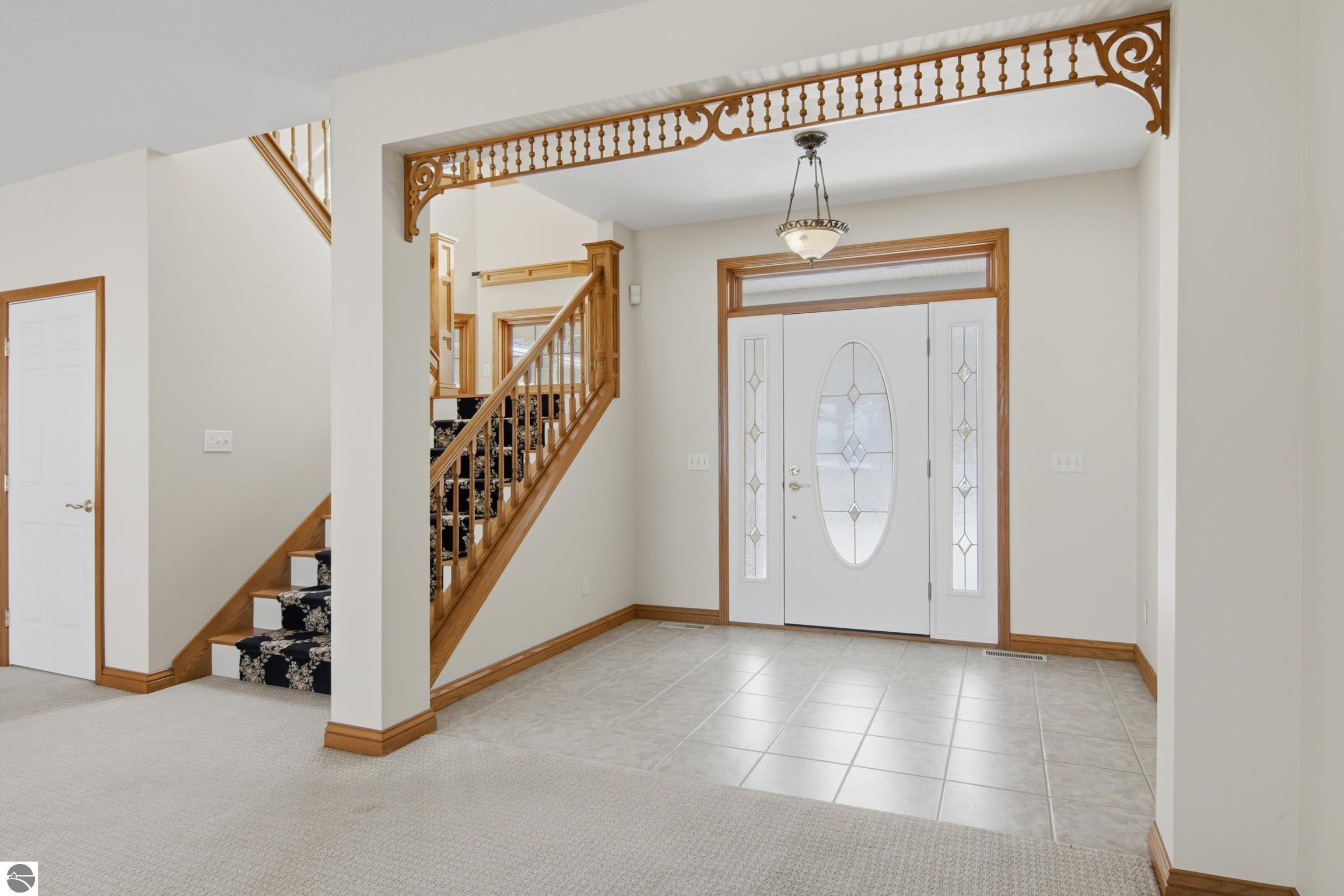 Kewadin, Michigan, 49648, United States, 5 Bedrooms Bedrooms, ,6 BathroomsBathrooms,Residential,Active,2032911