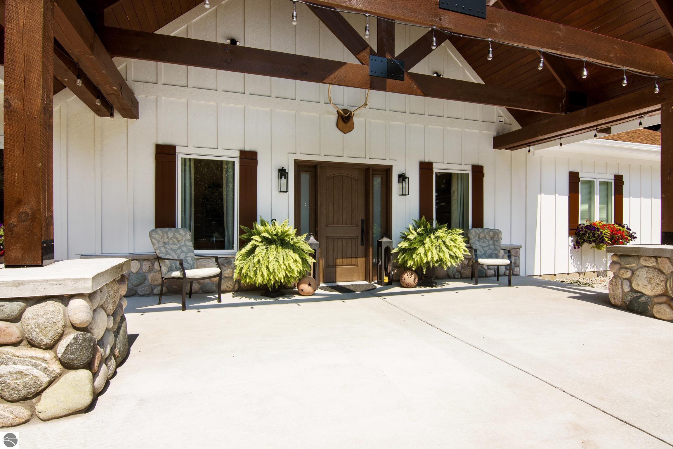 Alden, Michigan, 49612, United States, 3 Bedrooms Bedrooms, ,2 BathroomsBathrooms,Residential,Active,1919079