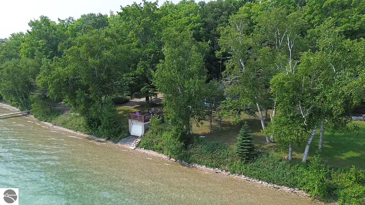 Kewadin, Michigan, 49648, United States, 4 Bedrooms Bedrooms, ,2 BathroomsBathrooms,Residential,Active,1904686