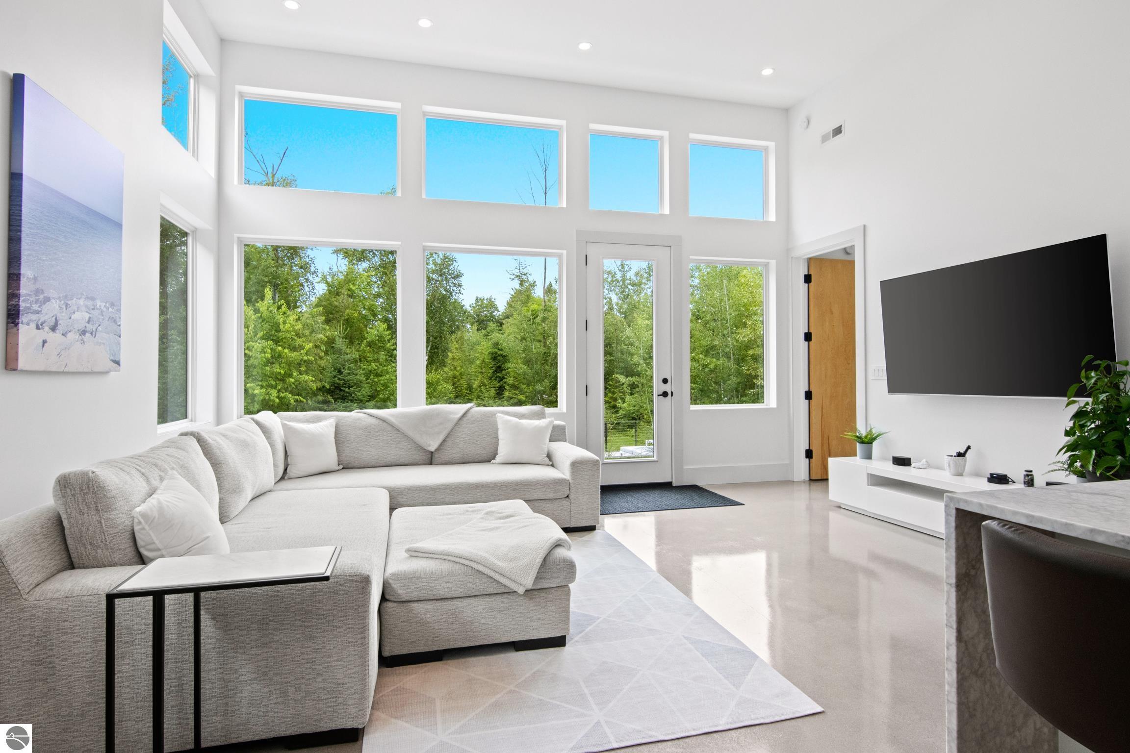 Williamsburg, Michigan, 49690, United States, 3 Bedrooms Bedrooms, ,3 BathroomsBathrooms,Residential,Active,1871591