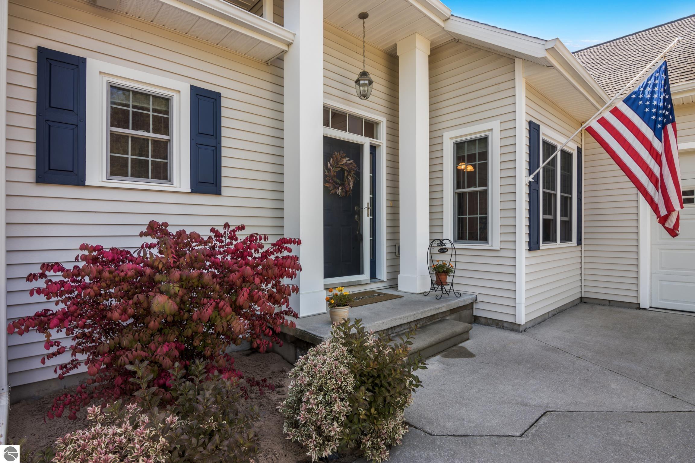 Williamsburg, Michigan, 49690, United States, 3 Bedrooms Bedrooms, ,3 BathroomsBathrooms,Residential,Active,1945241