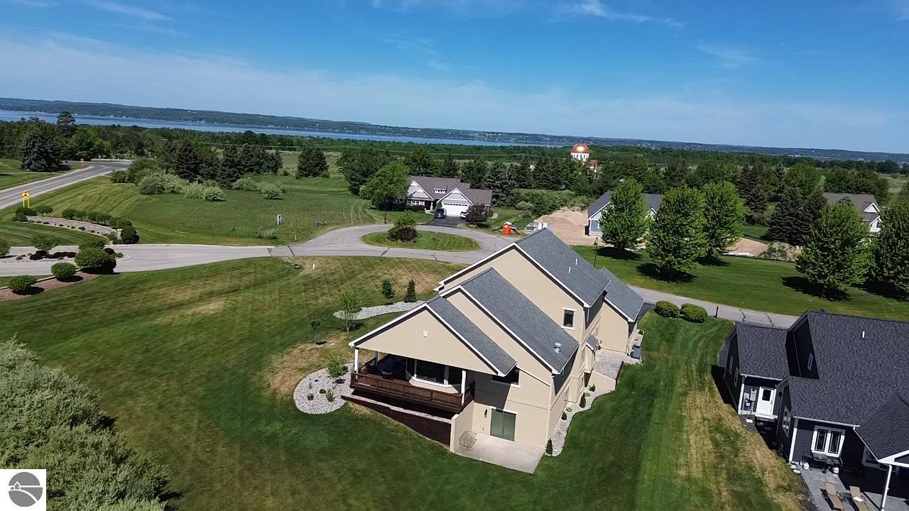 Williamsburg, Michigan, 49690, United States, 5 Bedrooms Bedrooms, ,4 BathroomsBathrooms,Residential,Active,2015233