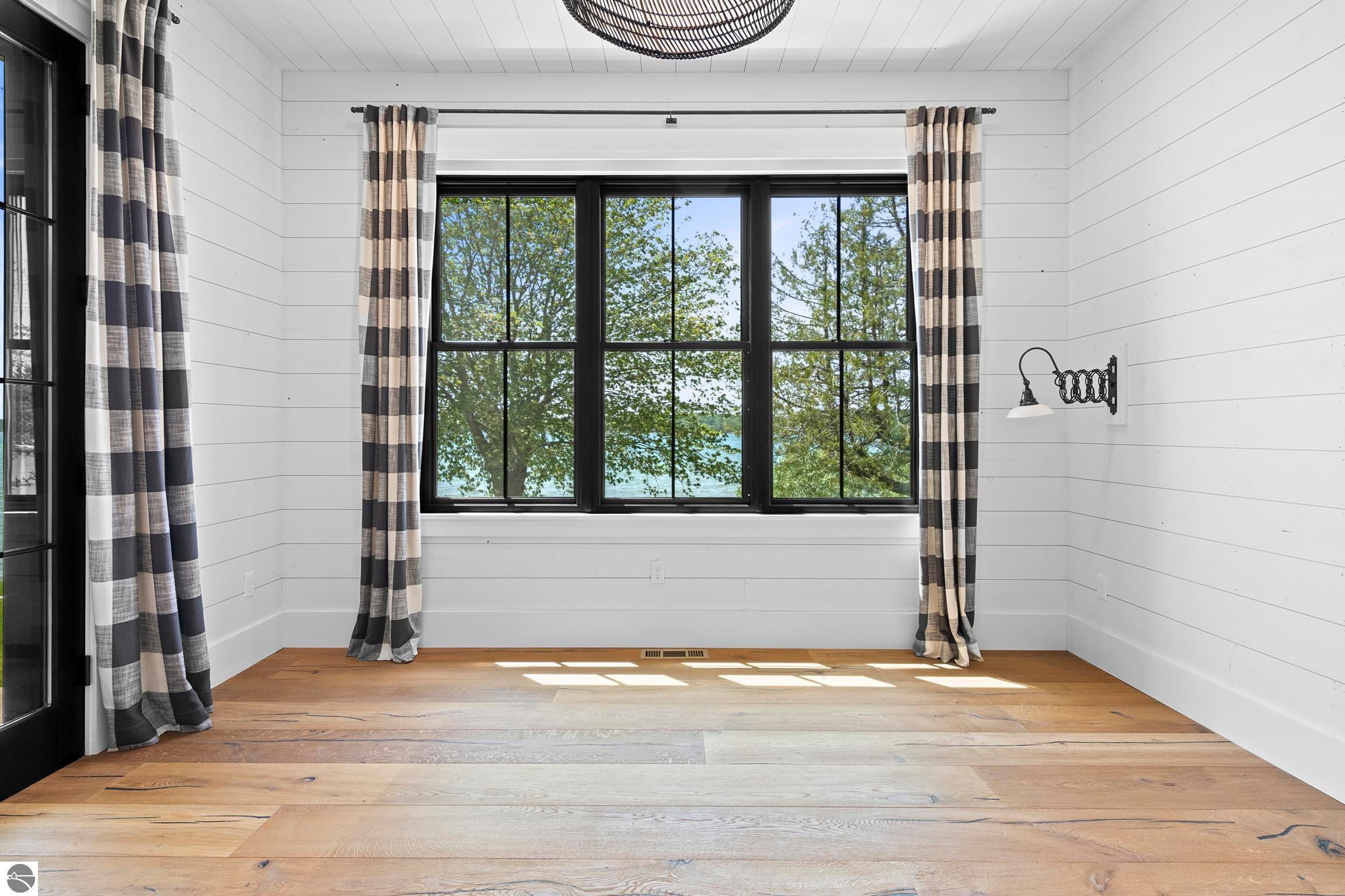 Central Lake, Michigan, 49622, United States, 3 Bedrooms Bedrooms, ,4 BathroomsBathrooms,Residential,Active,1871658