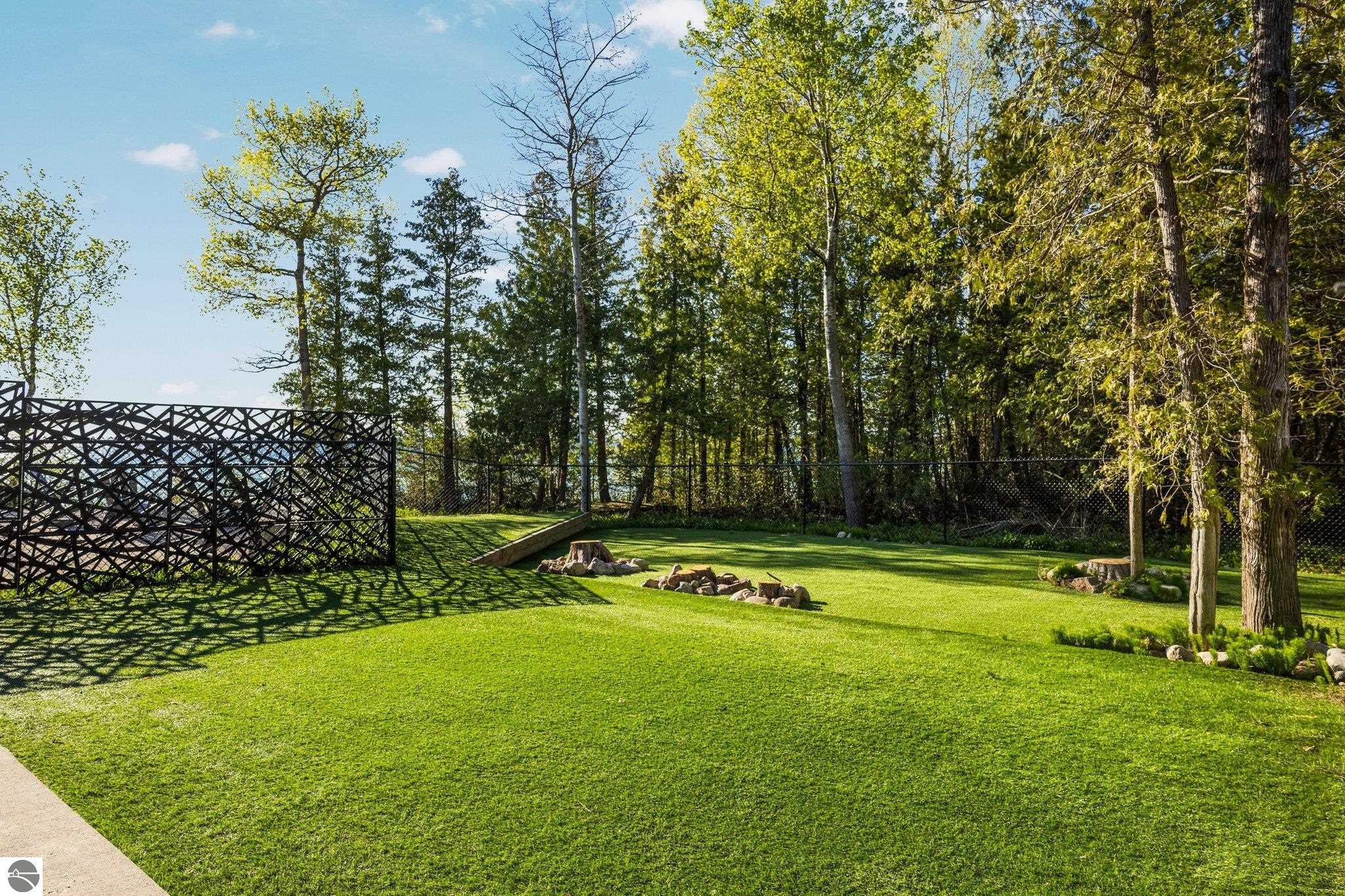 Northport, Michigan, 49670, United States, 3 Bedrooms Bedrooms, ,4 BathroomsBathrooms,Residential,Active,1843407