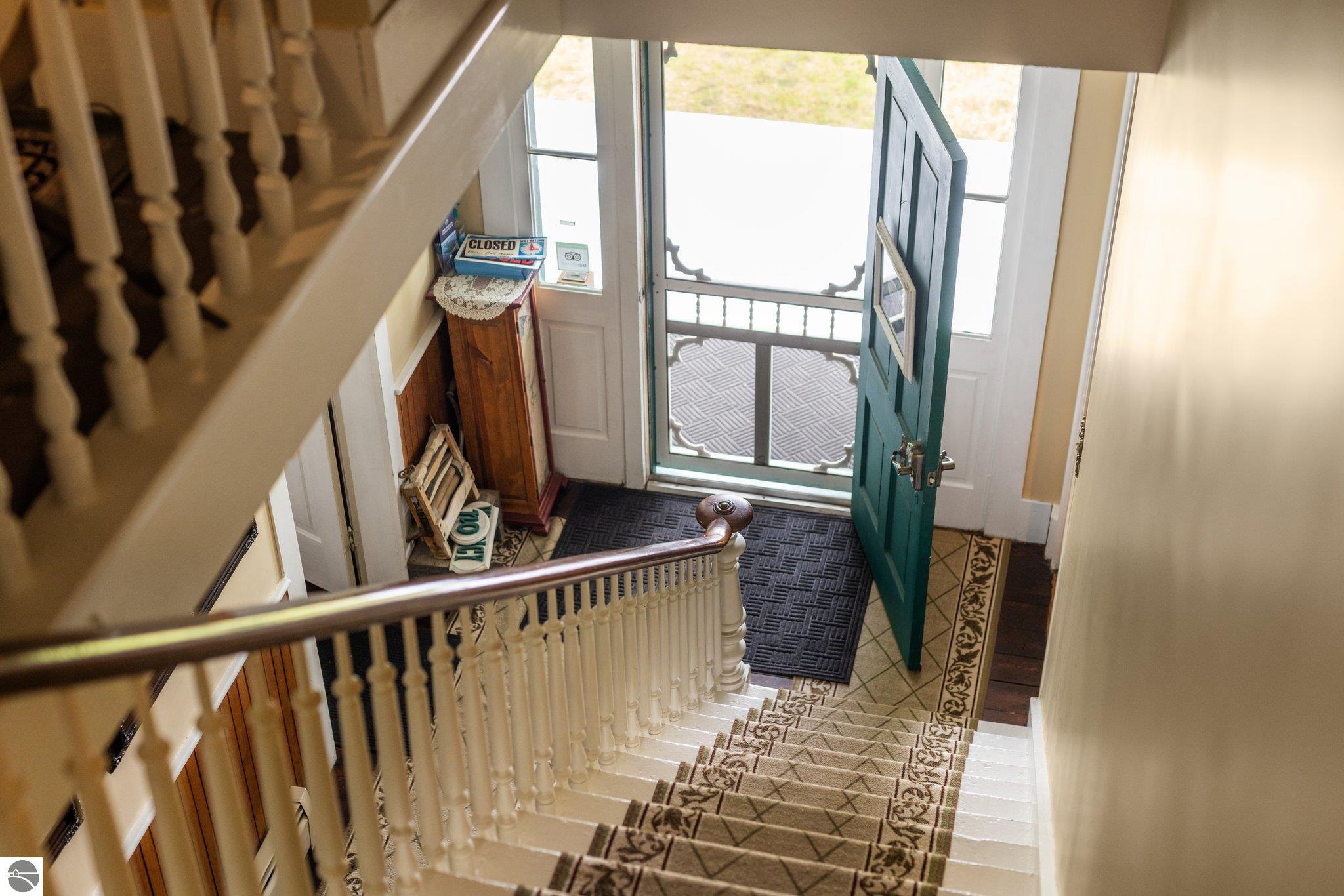 Traverse City, Michigan, 49686, United States, 11 Bedrooms Bedrooms, ,12 BathroomsBathrooms,Residential,Active,1871584