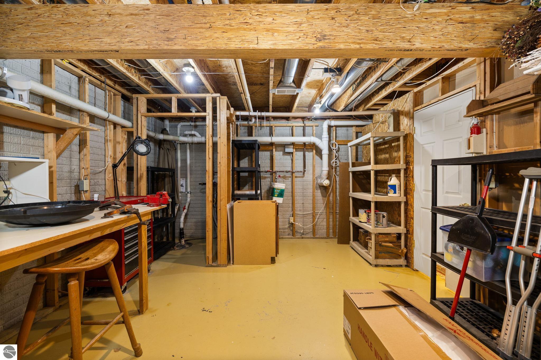 Traverse City, Michigan, 49686, United States, 4 Bedrooms Bedrooms, ,4 BathroomsBathrooms,Residential,Active,1990613