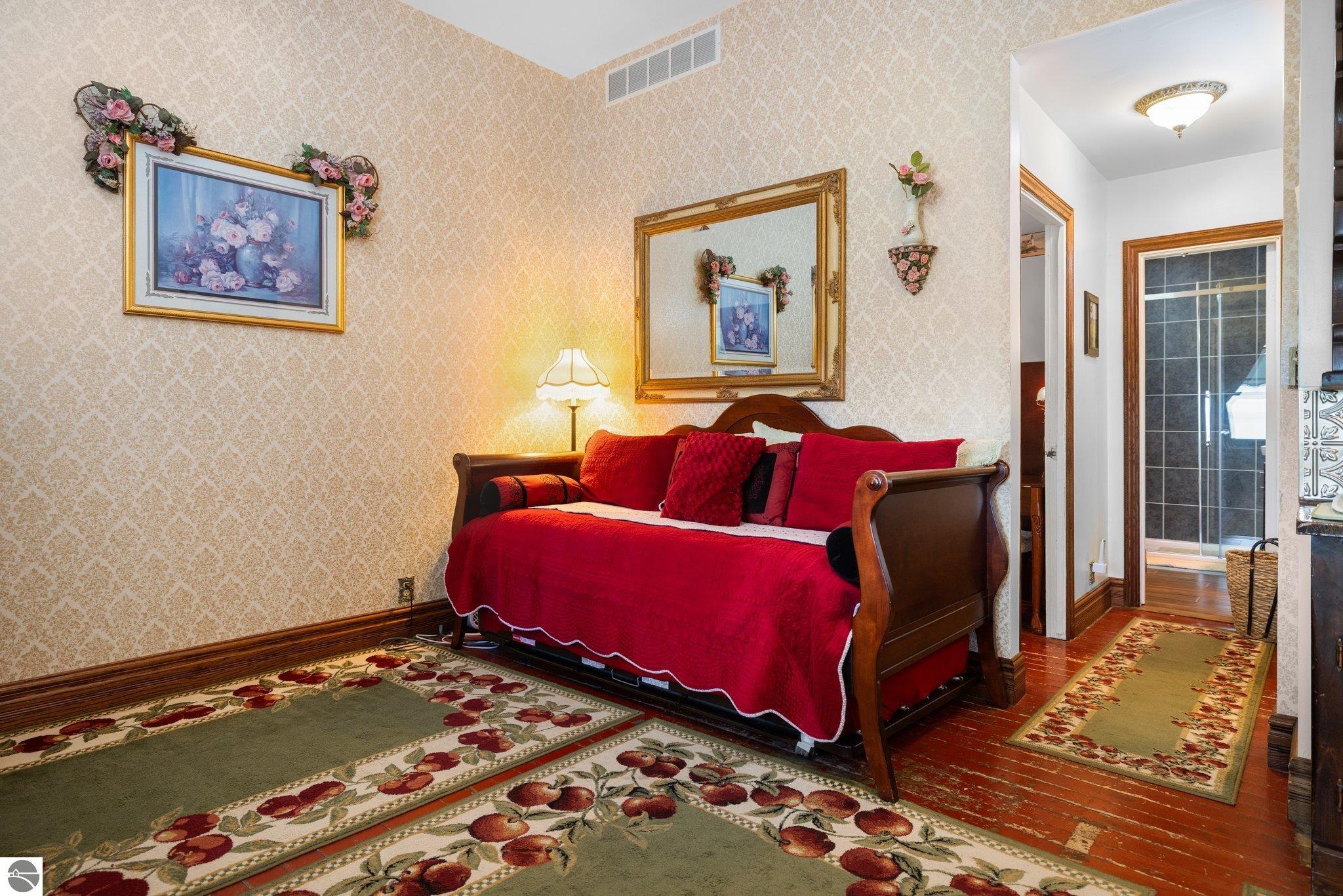 Traverse City, Michigan, 49686, United States, 11 Bedrooms Bedrooms, ,12 BathroomsBathrooms,Residential,Active,1871584